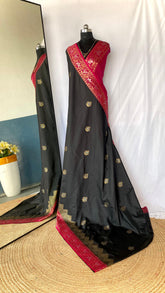Flattering Dual Tone Silk Black Color Saree