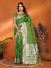 Captivating Banarasi Silk Perrot Color Saree