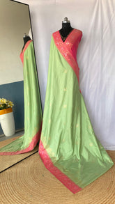 Flattering Dual Tone Silk Perrot Color Saree