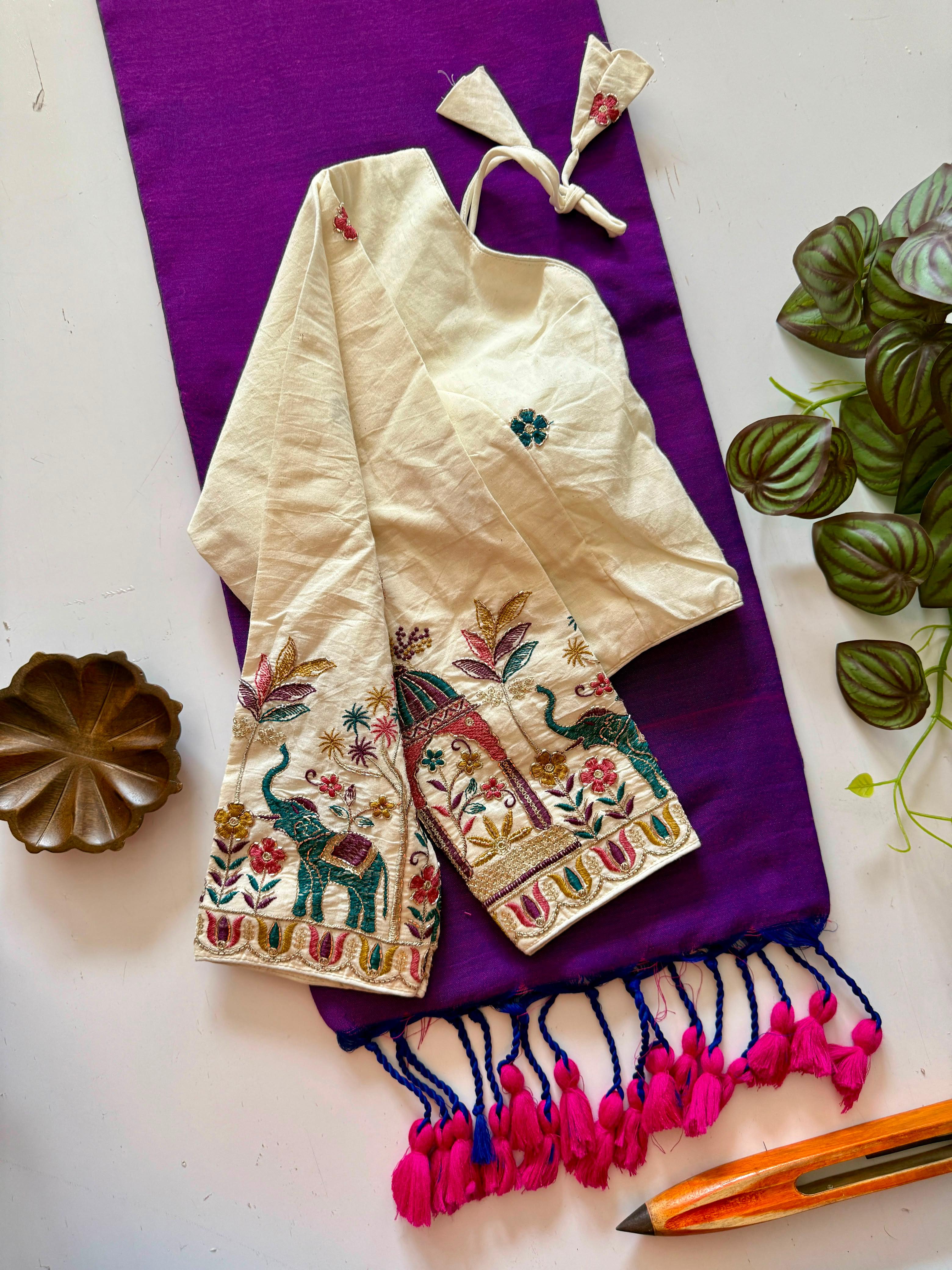 Classic Cotton Weave Saree With Stitched Blouse