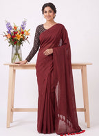 Elegant Khadi Cotton Saree with Stretchable Ajrak Print Blouse