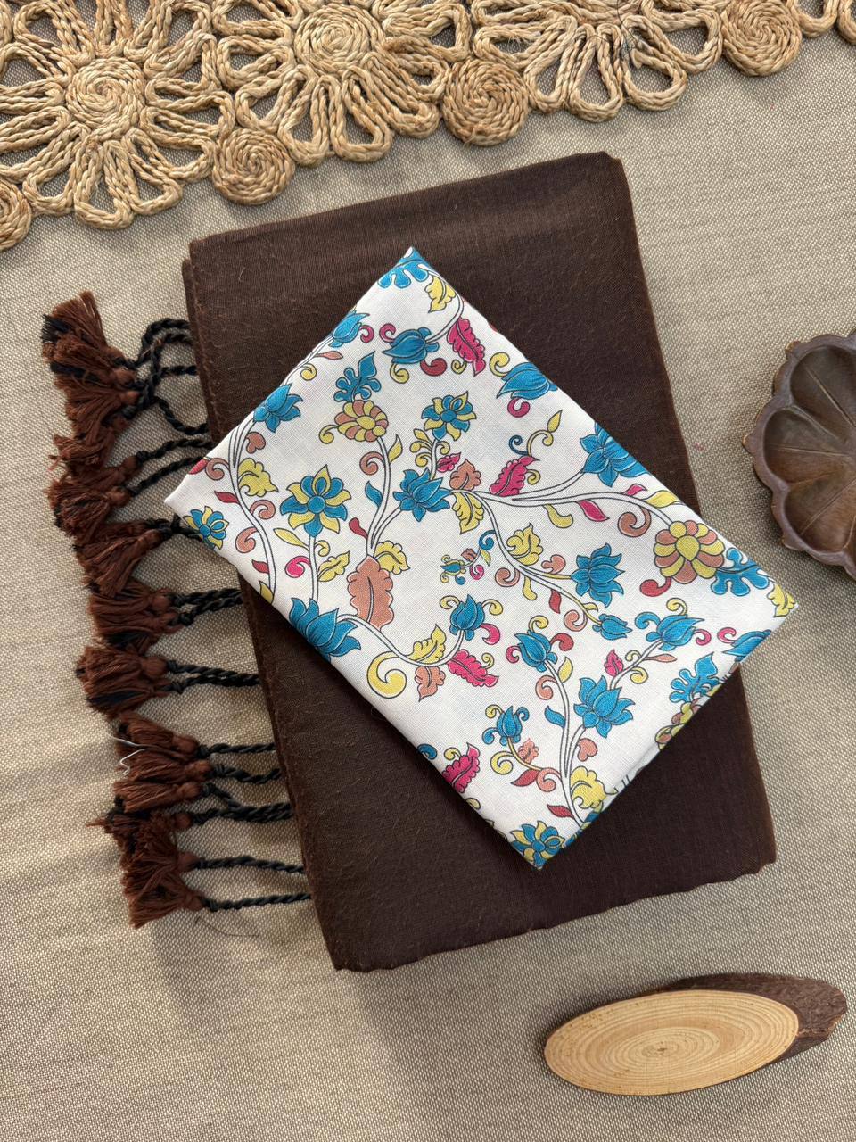 Elegant Khadi Cotton Saree with Magic Cotton Blouse