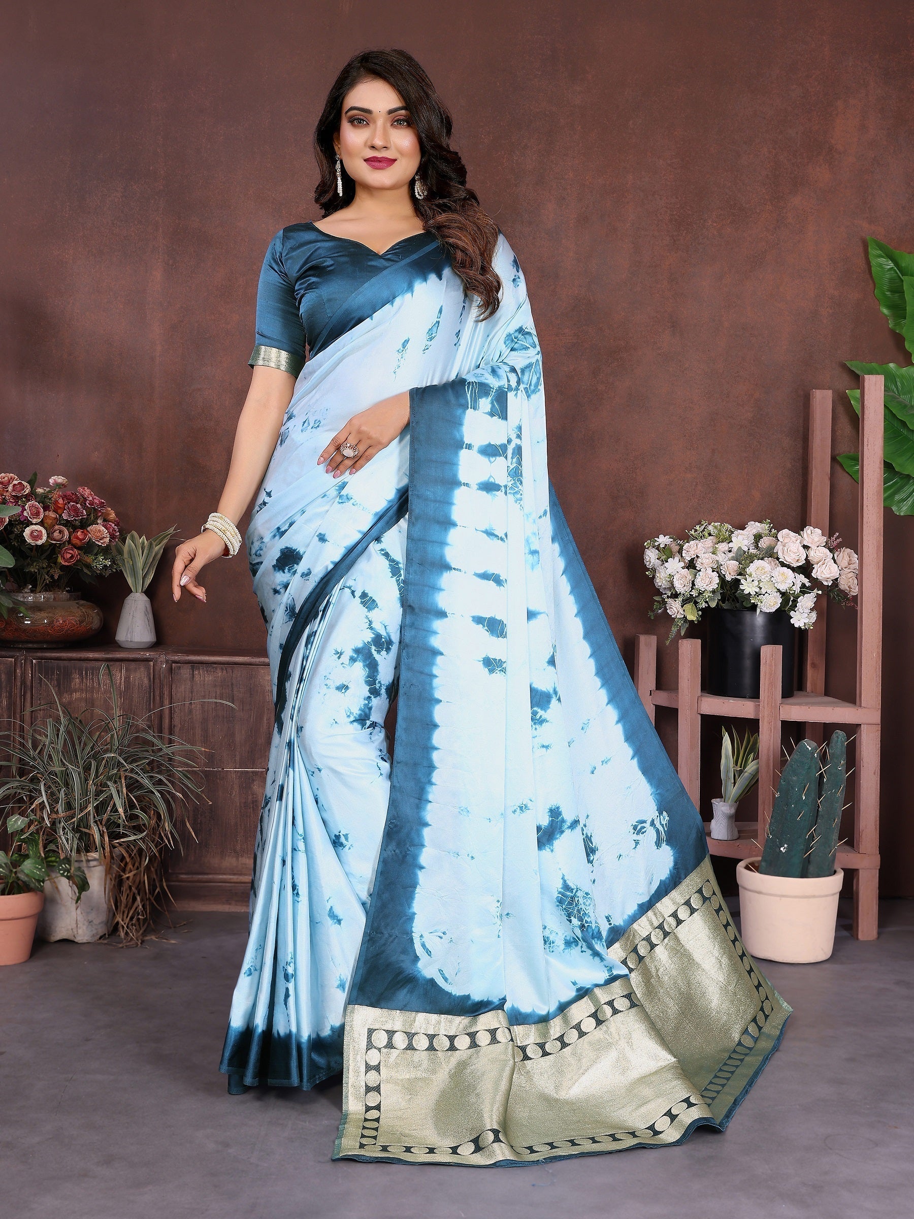 Lagdi Patta Pallu Soft Satin Silk Sibori Saree Main image