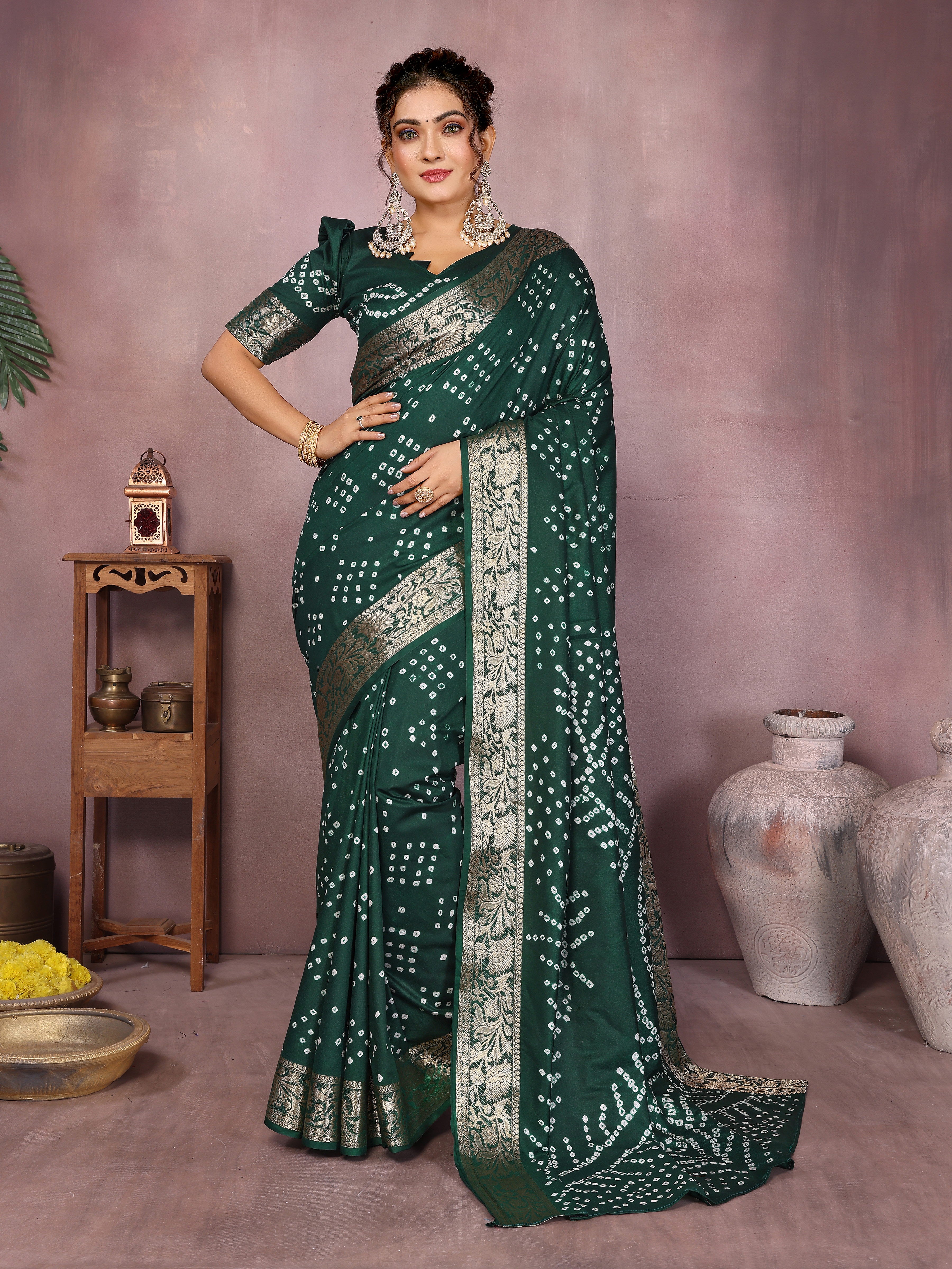 Pure Bandhej Silk Saree with Morpankh Pallu Main image
