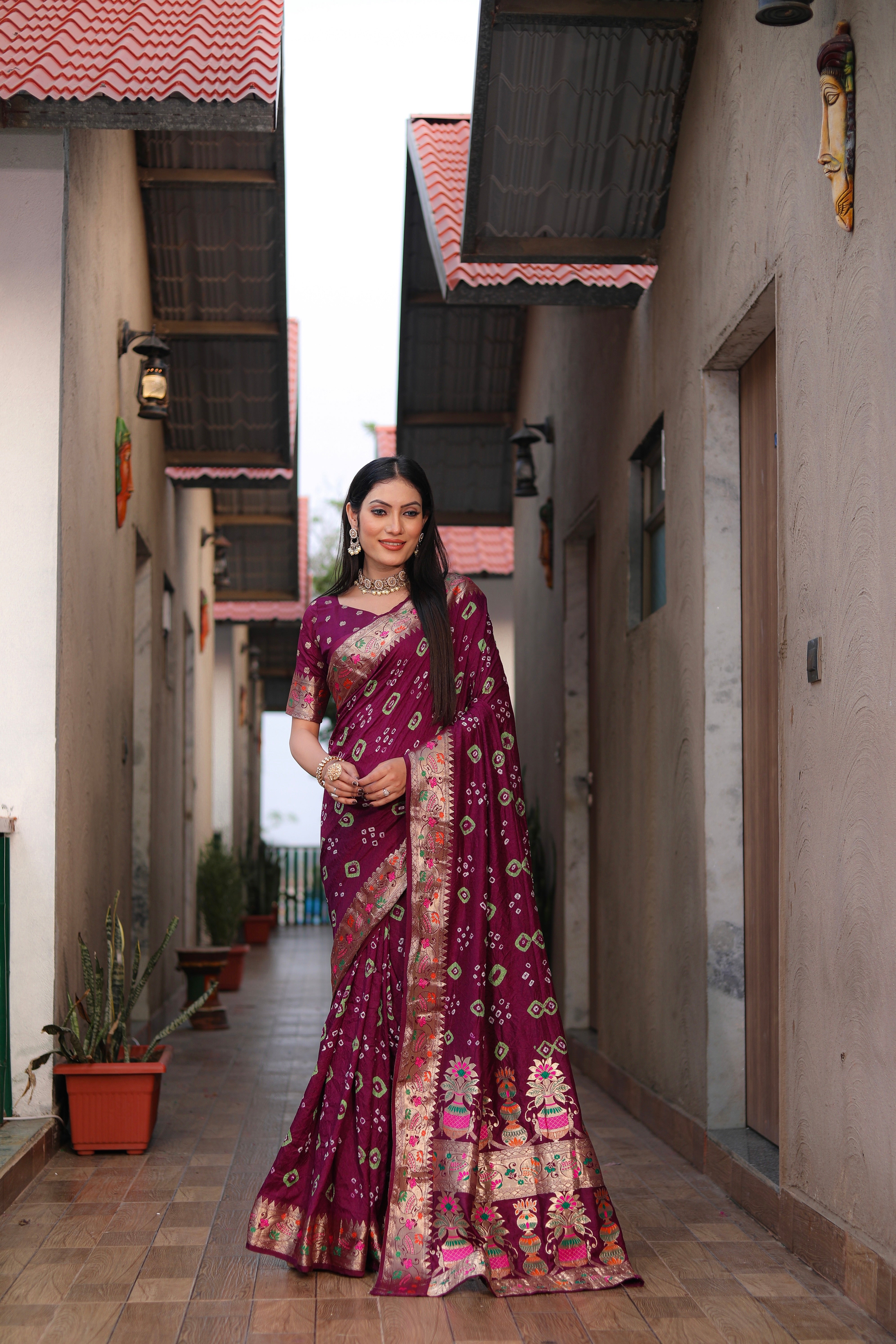 Pure Bandhej Silk Saree with Matka Border Main image
