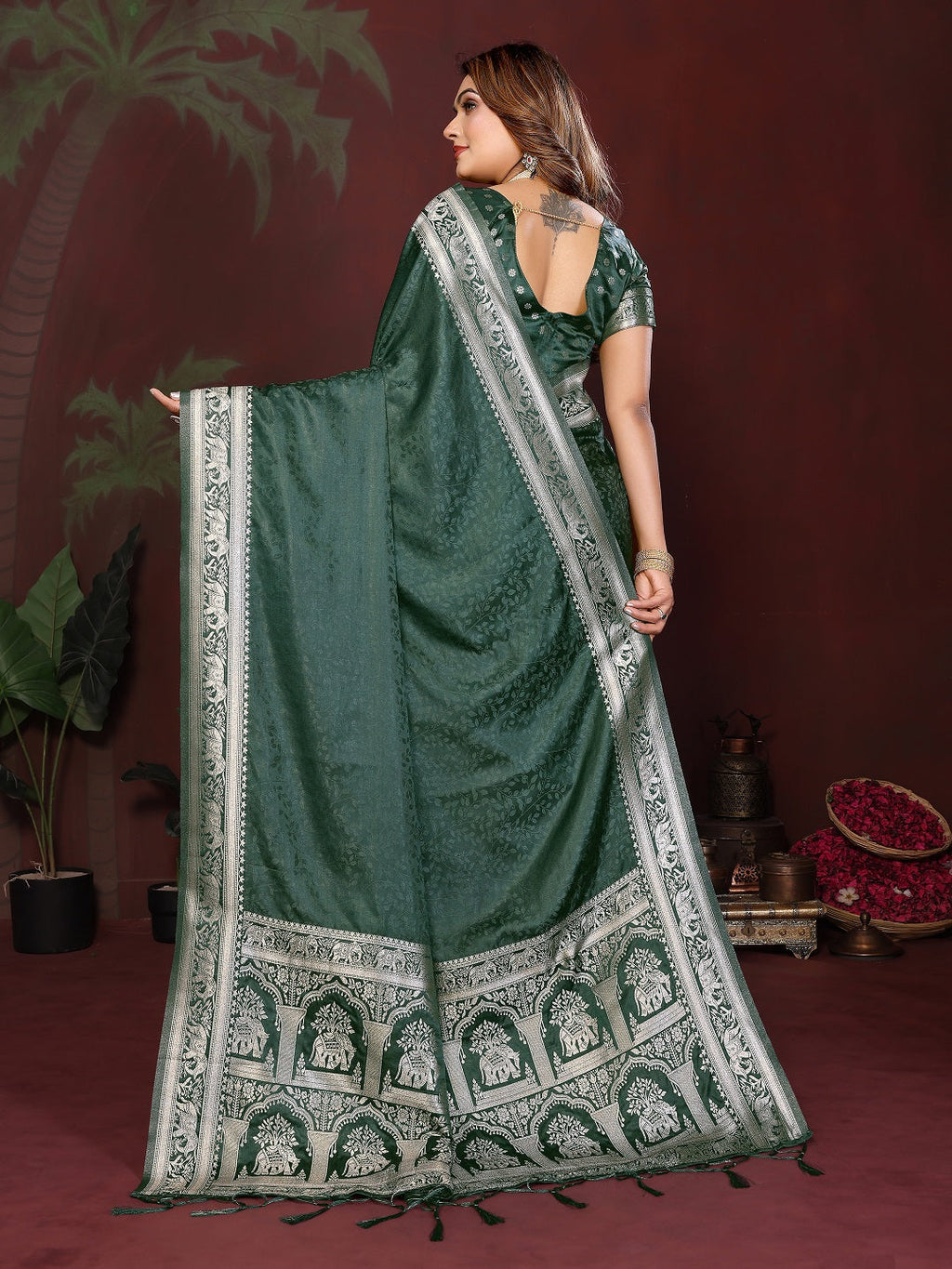 Luxury Soft Satin Silk Hand Dyed Gala Pallu Saree