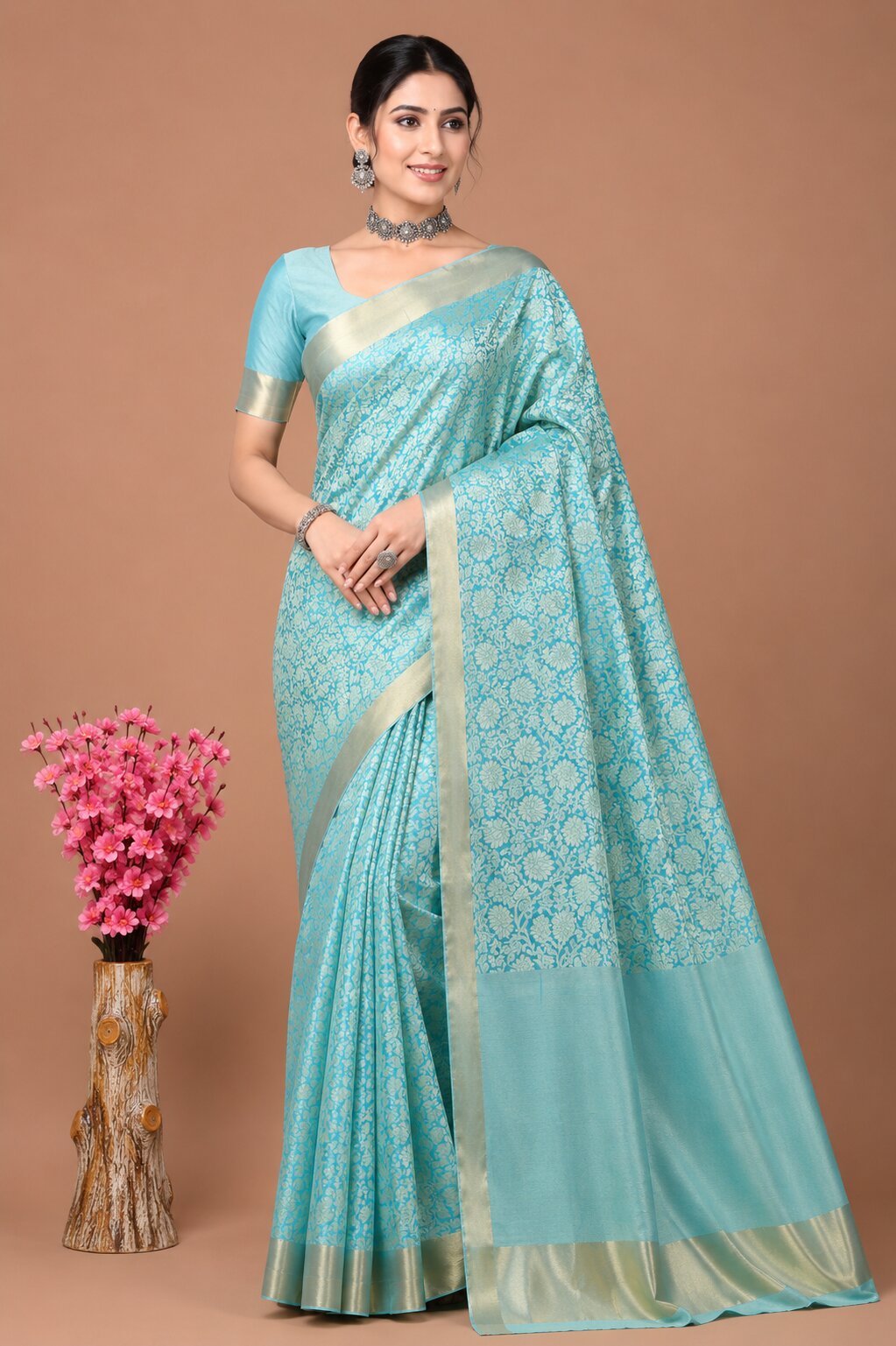 Golden Zari Weaving Designer Saree Main image