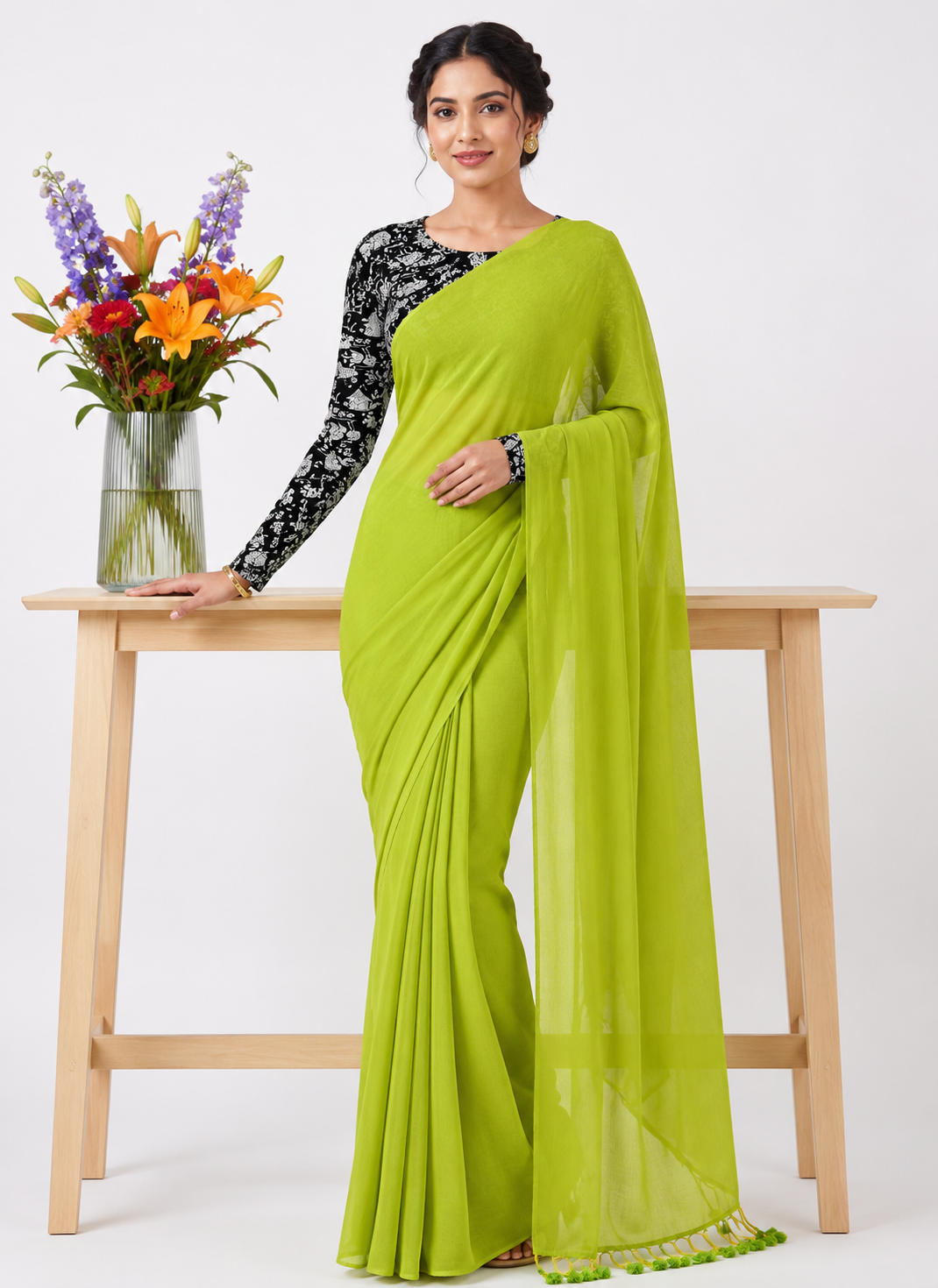 Elegant Khadi Cotton Saree with Stretchable Ajrak Print Blouse Secondary image