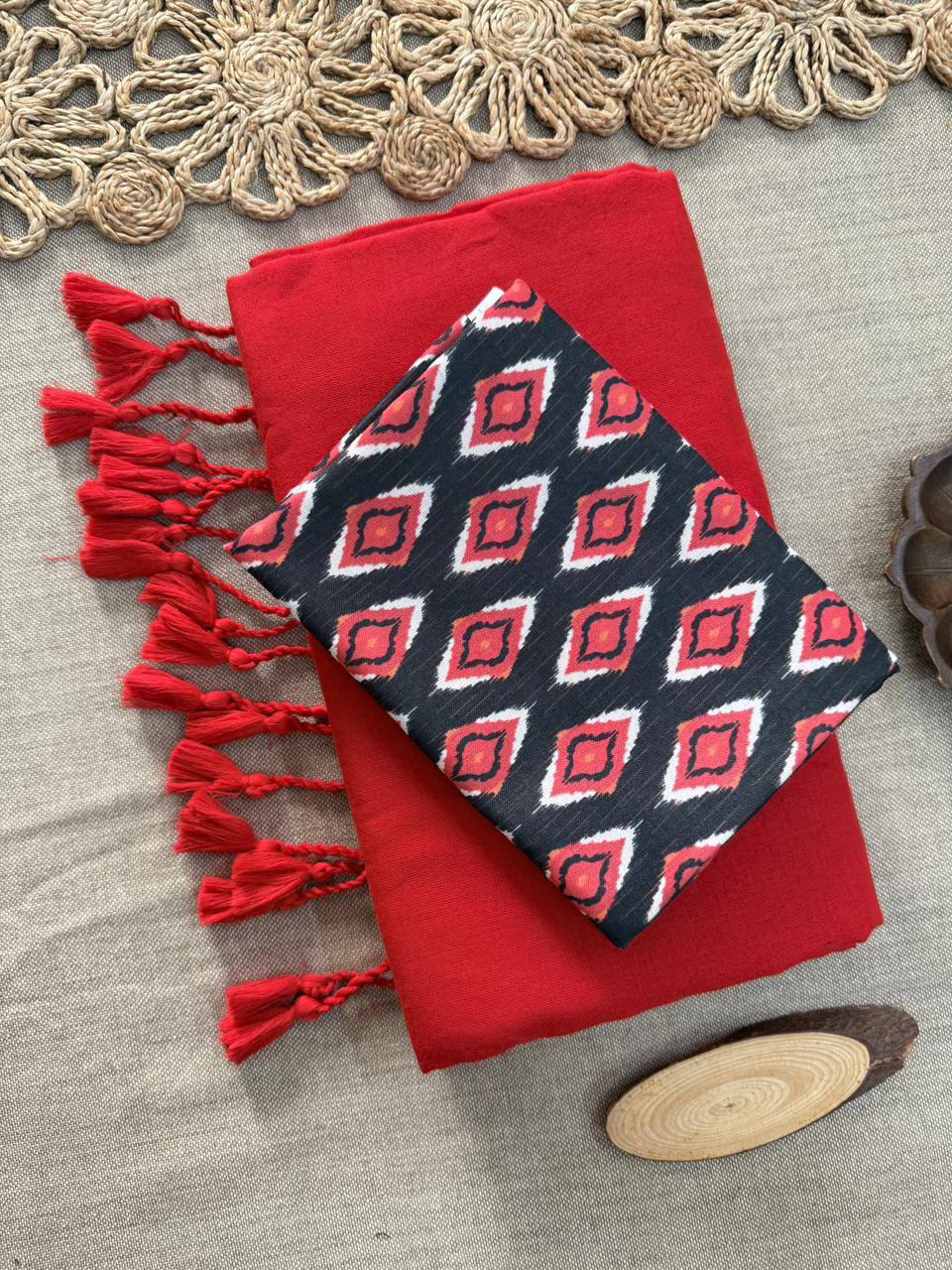 Elegant Khadi Cotton Saree with Magic Cotton Blouse