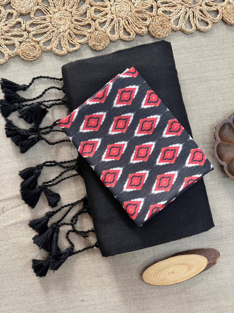 Elegant Khadi Cotton Saree with Magic Cotton Blouse