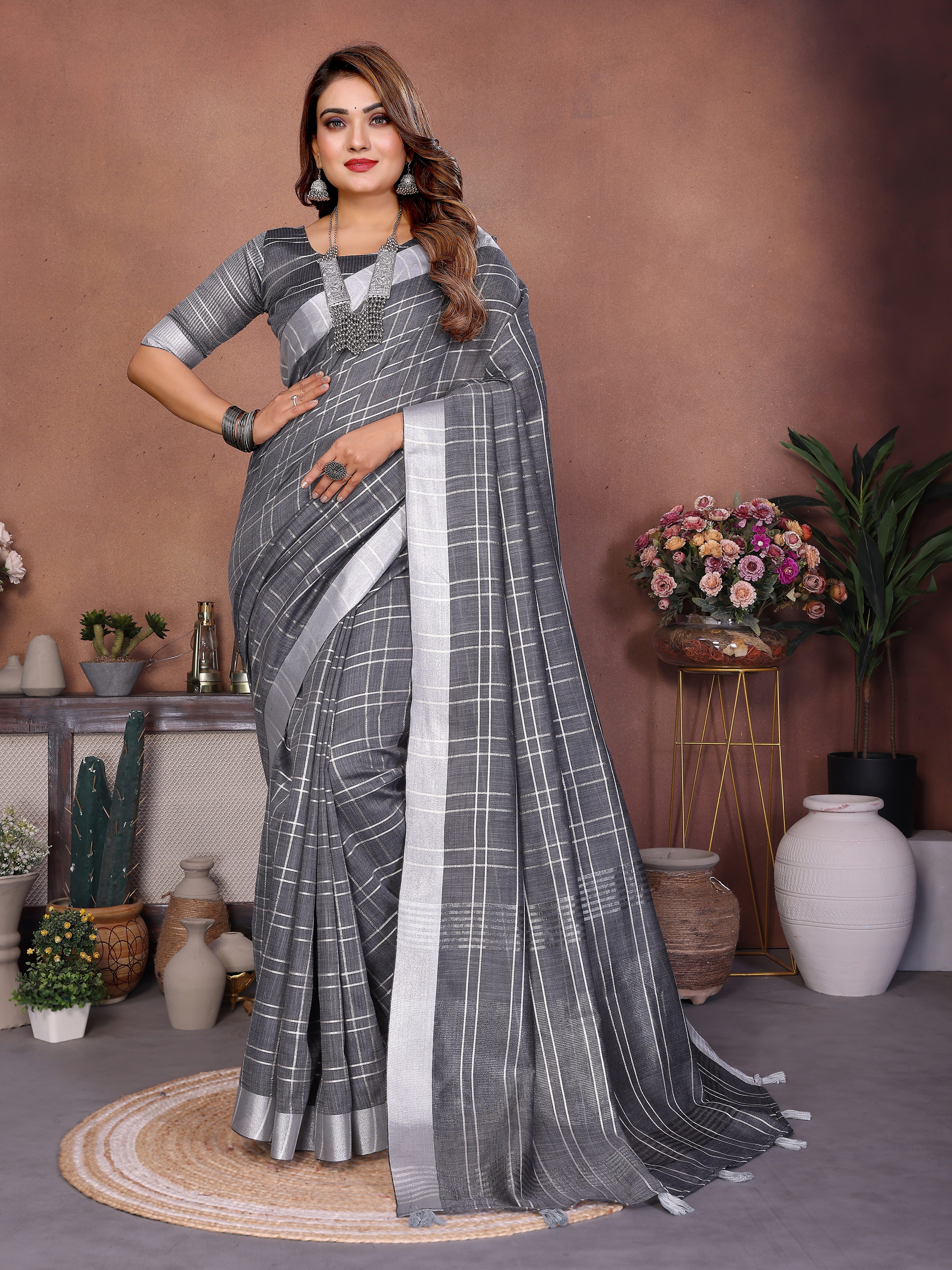 Linen Chex Weaving Saree with Jari Pallu