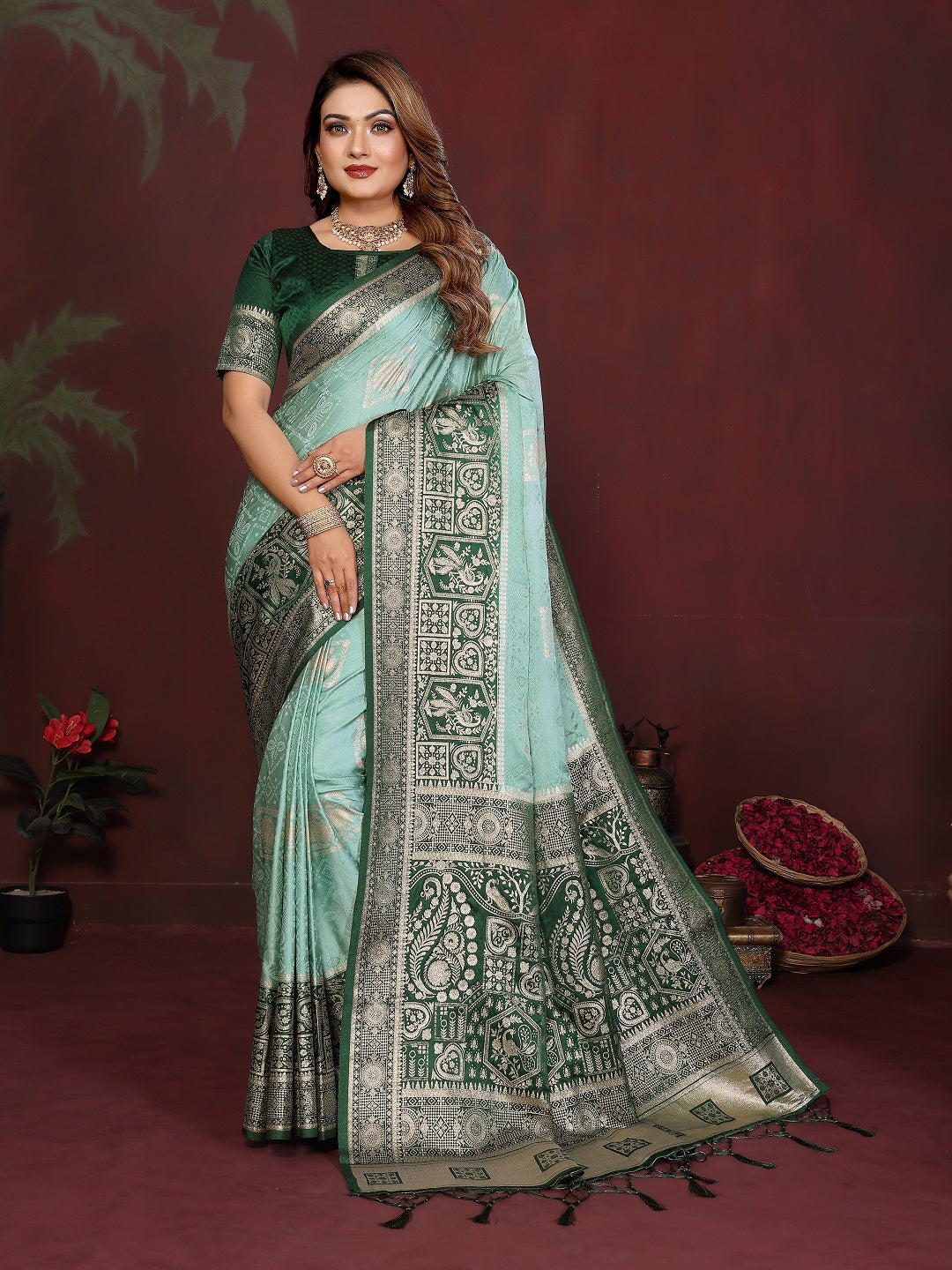 Rich Pallu and Contrast Border Satin Silk Saree Secondary image