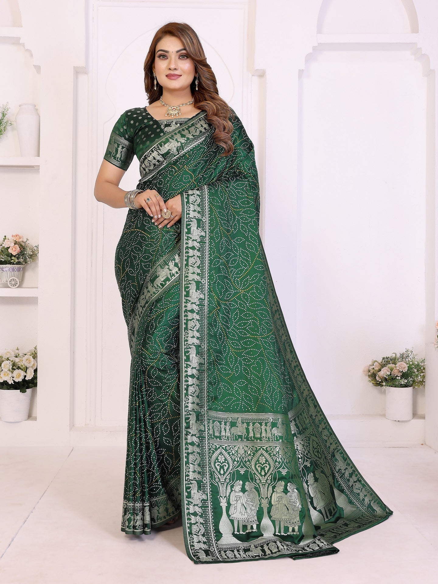 Kanchi Zari Border with Bandhej Print Saree Secondary image