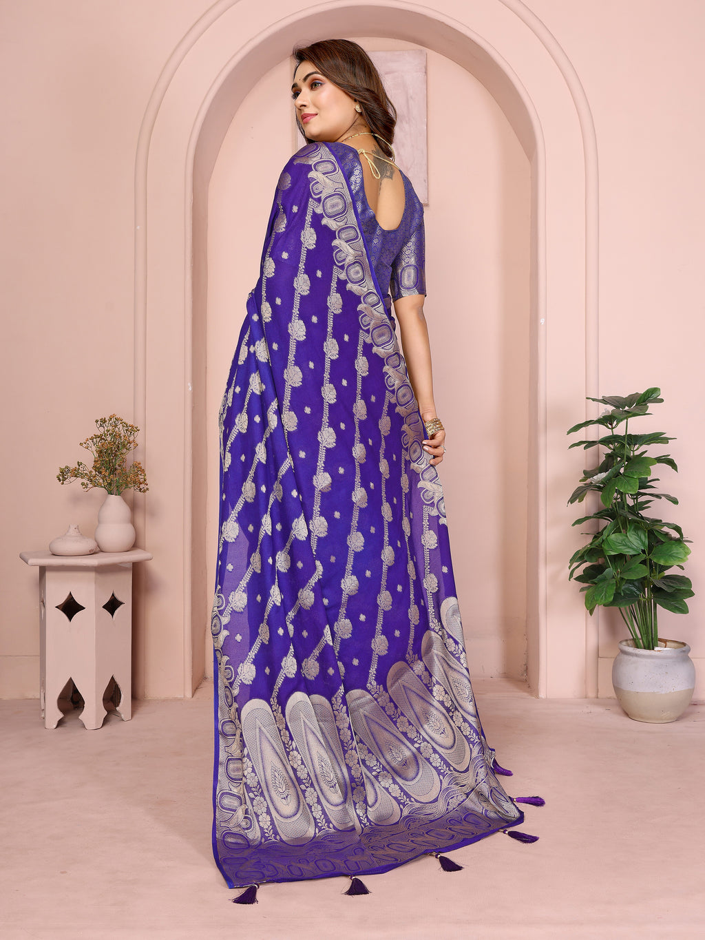 Banarasi Silk Saree with Leheriya Weaving