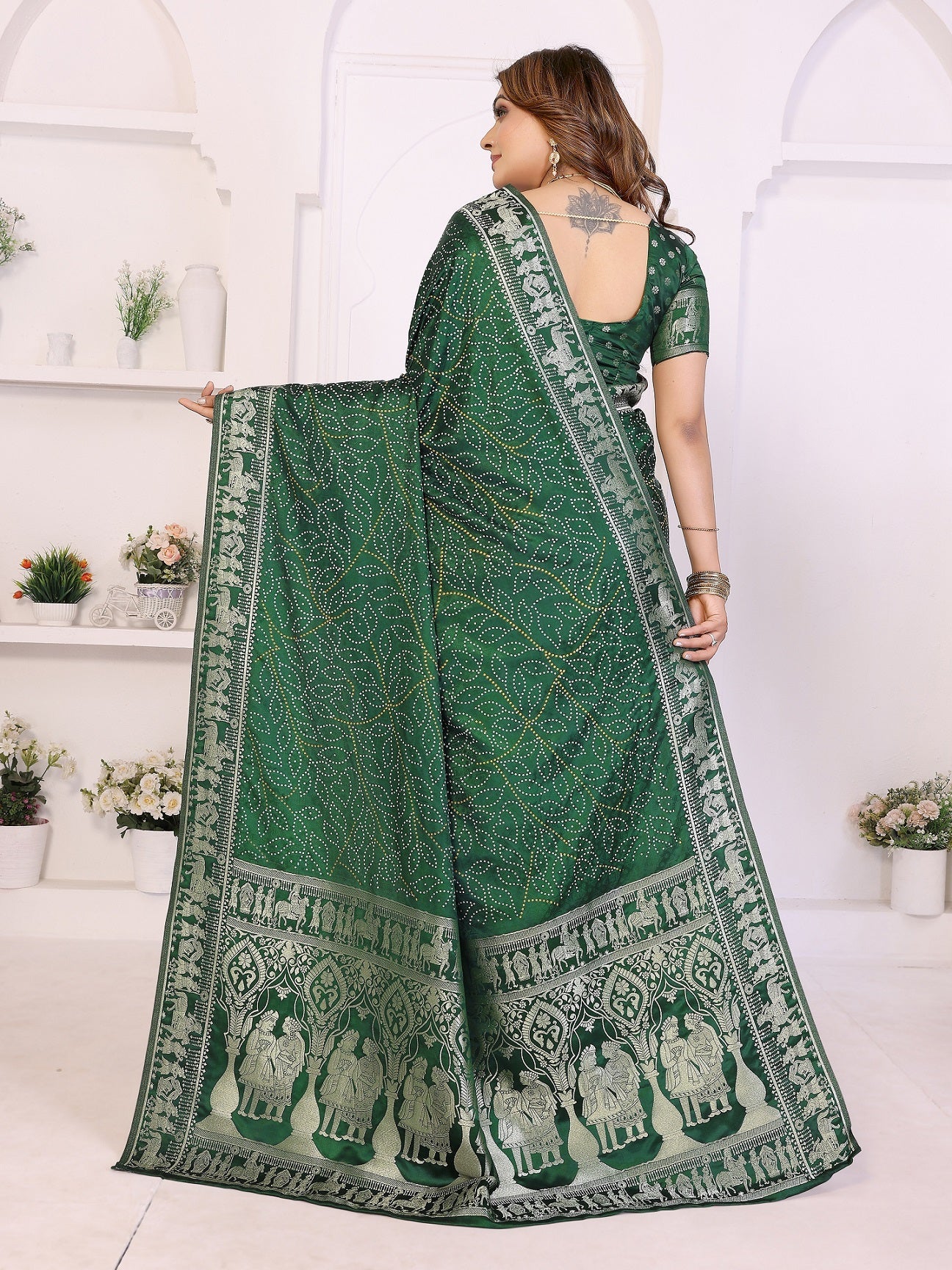Kanchi Zari Border with Bandhej Print Saree
