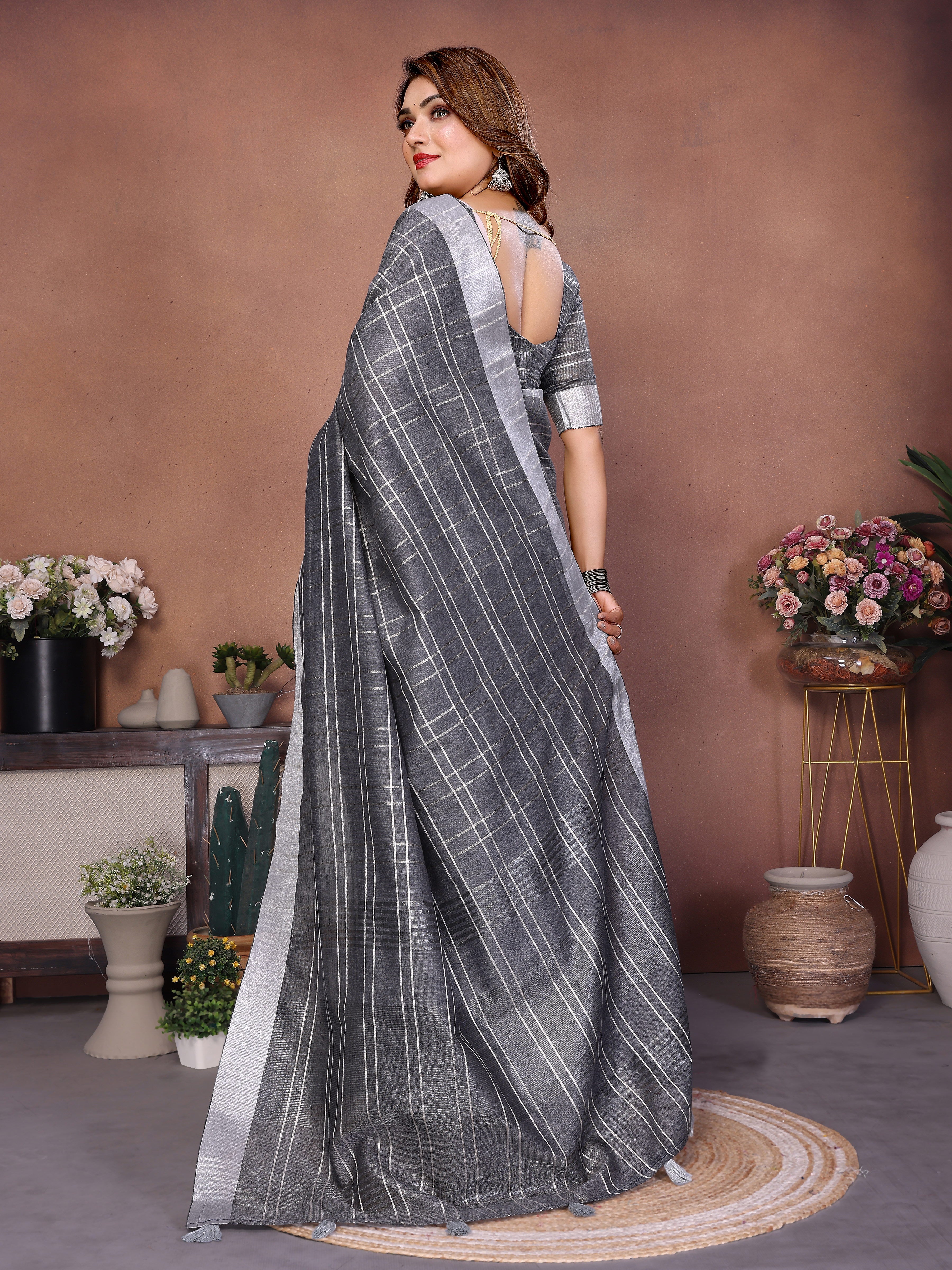 Linen Chex Weaving Saree with Jari Pallu