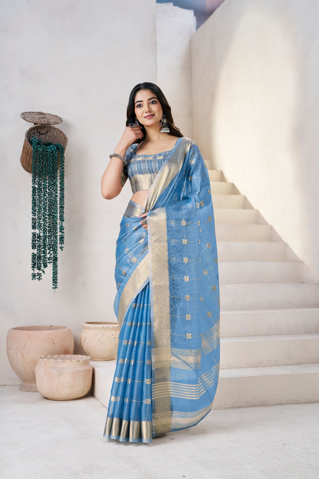 Soft Linen Cotton Silk Saree with Gold Zari Weaving