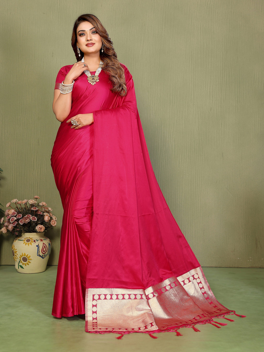 Lagadi Patta Soft Satin Silk Gala Pallu Saree