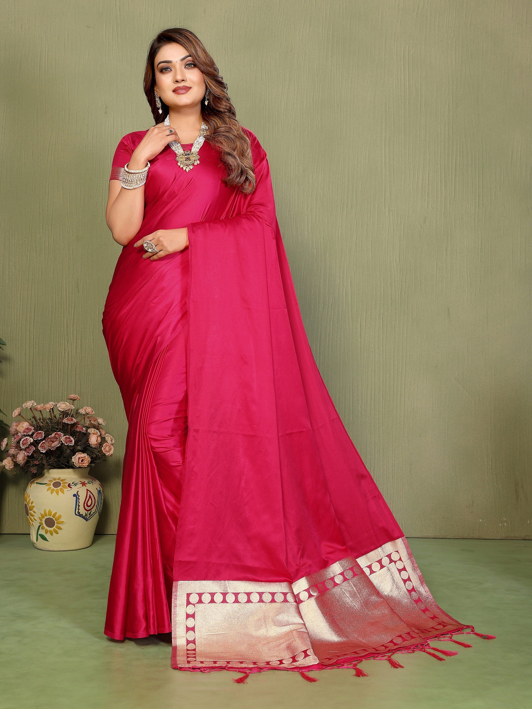Lagadi Patta Soft Satin Silk Gala Pallu Saree