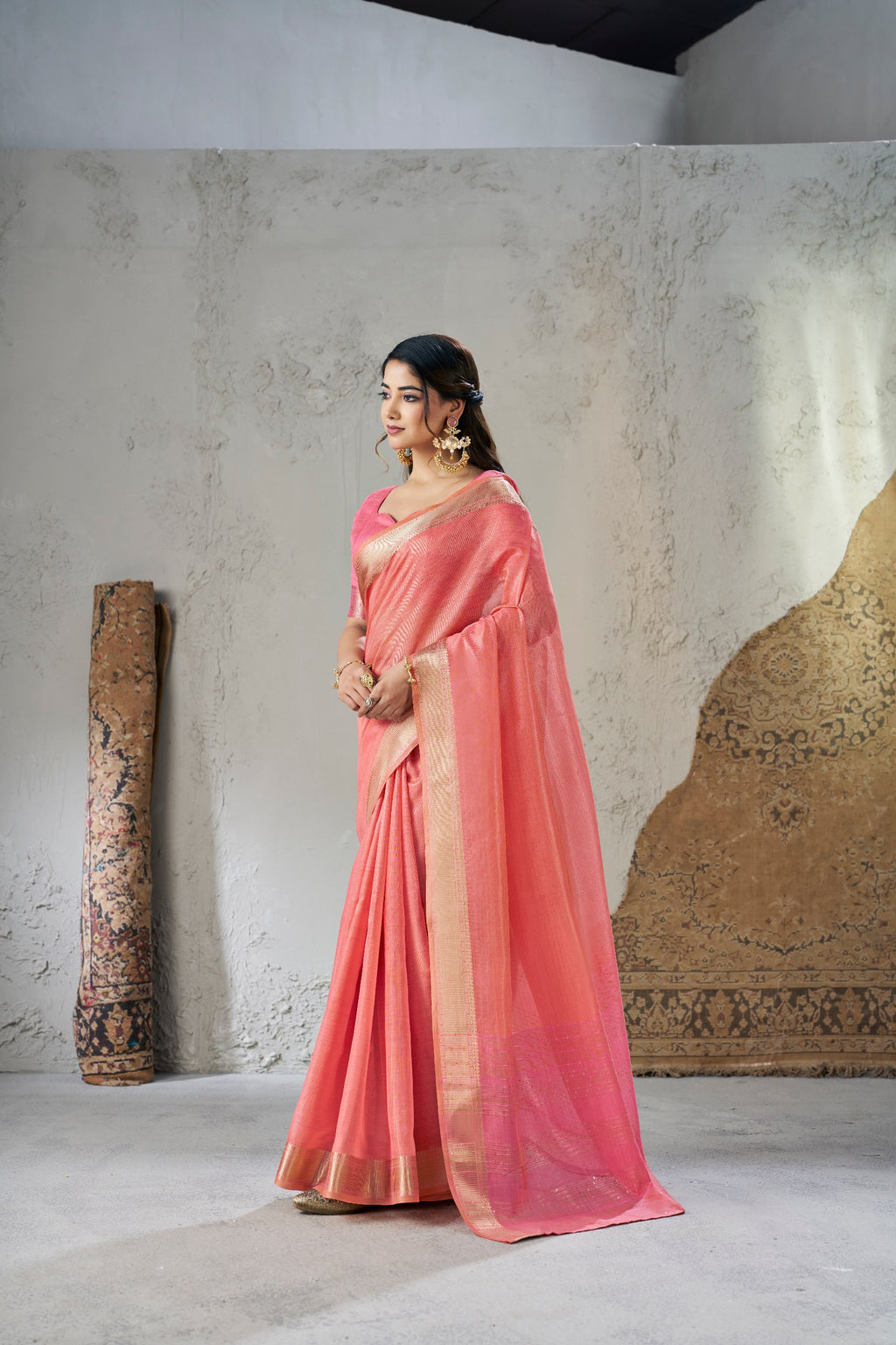 Rich Gold Zari Weaving Soft Linen Cotton Silk Saree