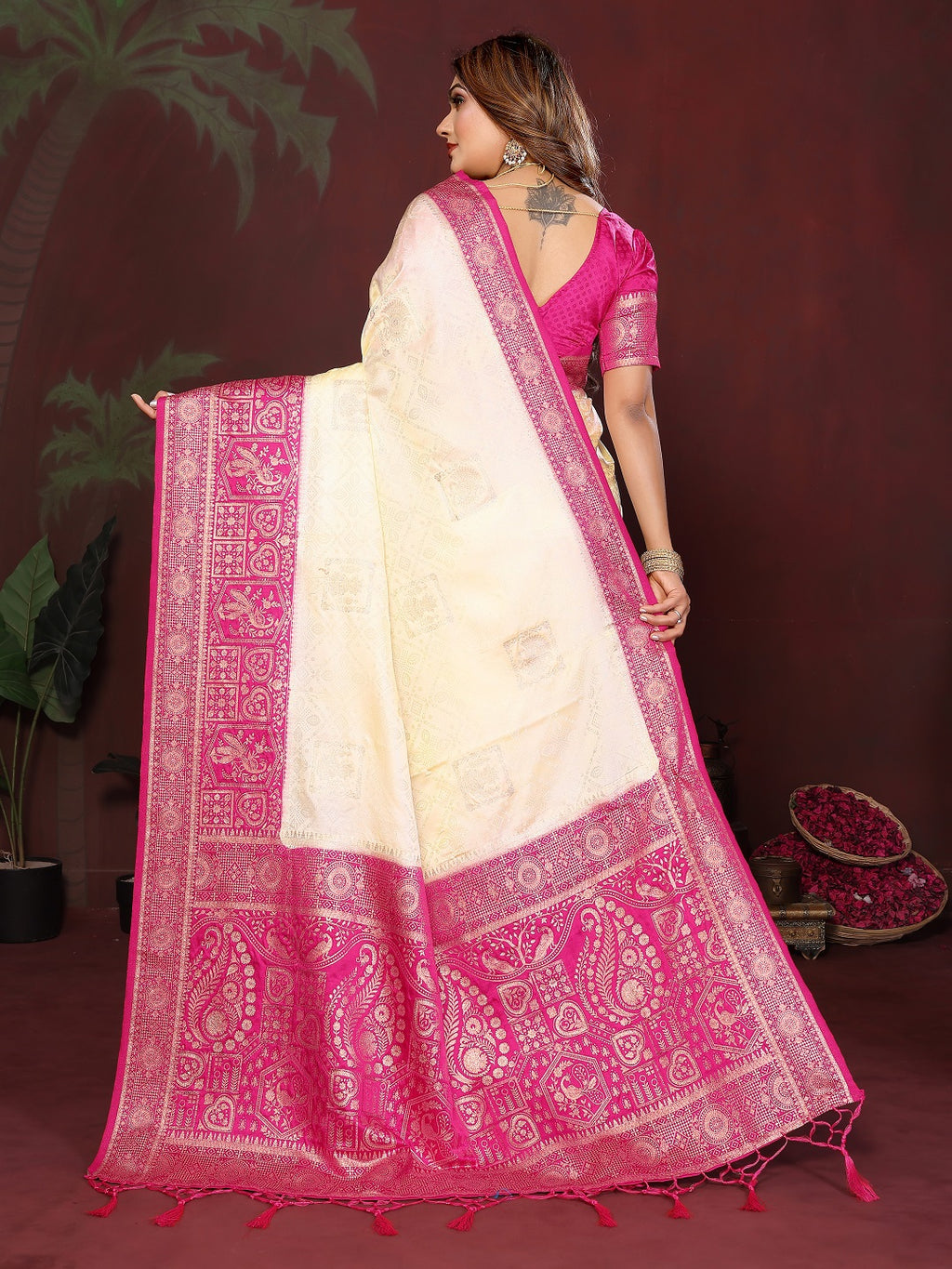 Rich Pallu and Contrast Border Satin Silk Saree