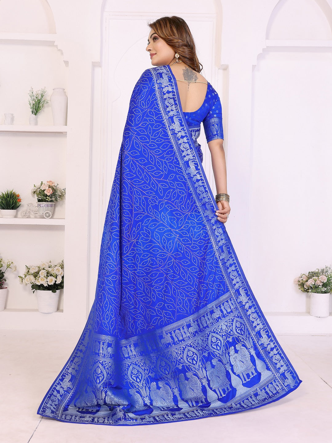 Kanchi Zari Border with Bandhej Print Saree