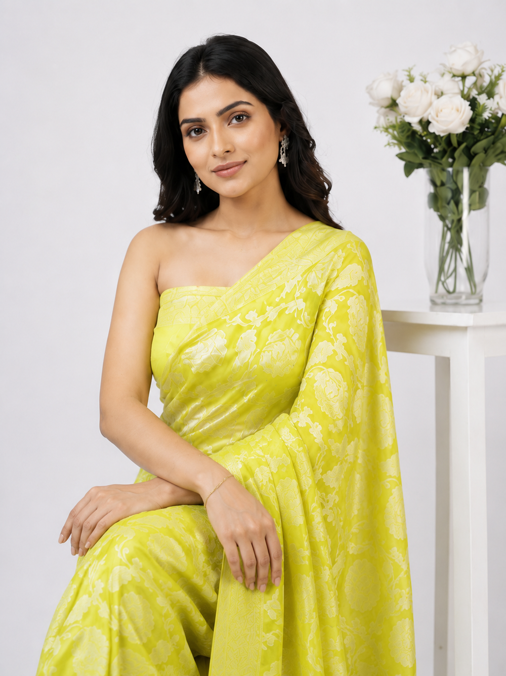 Fantabulous Yellow Soft Silk Saree With Tempting Blouse Piece