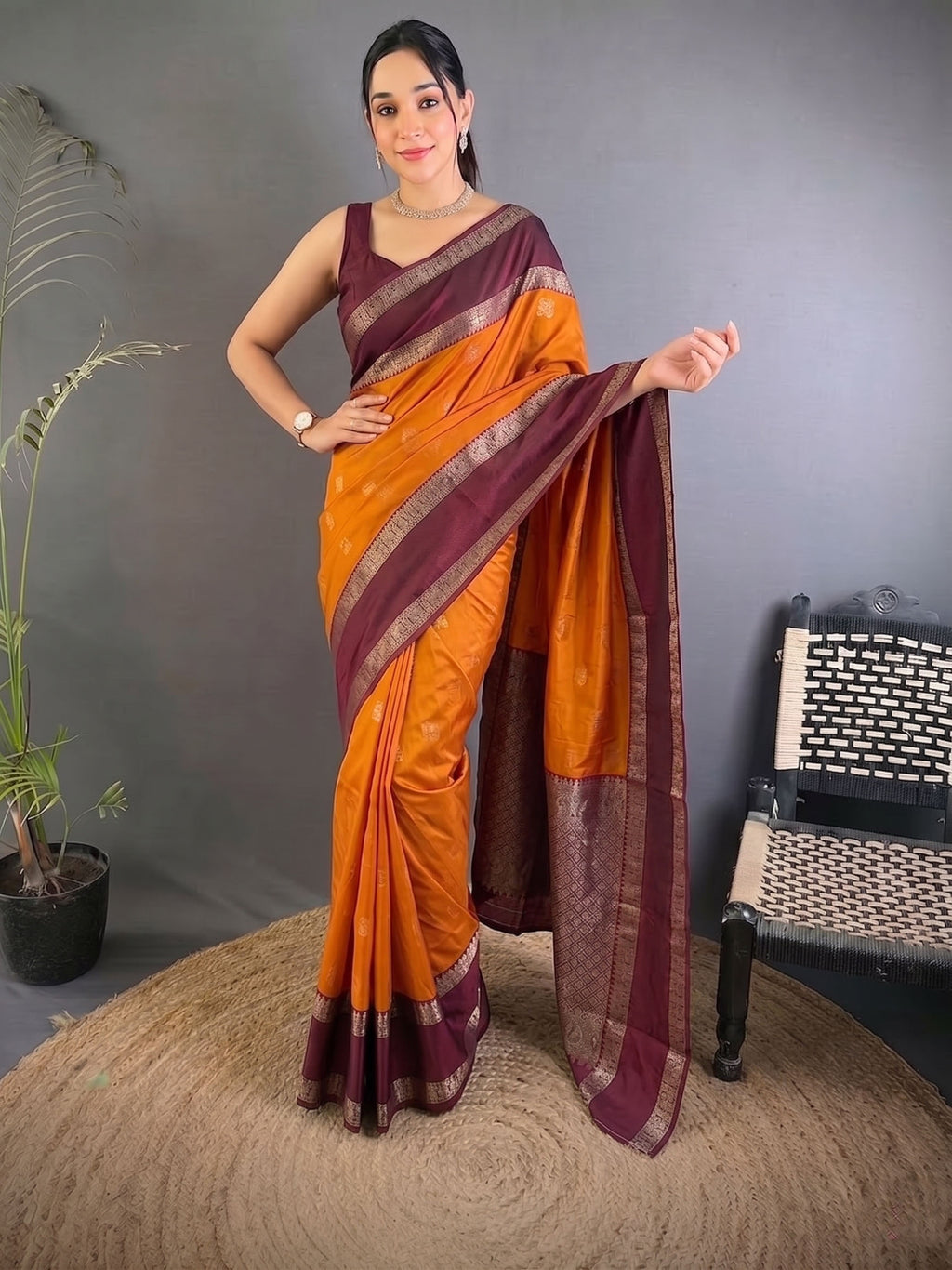 Soft Silk Kanjivaram Saree with Copper Zari Weaving