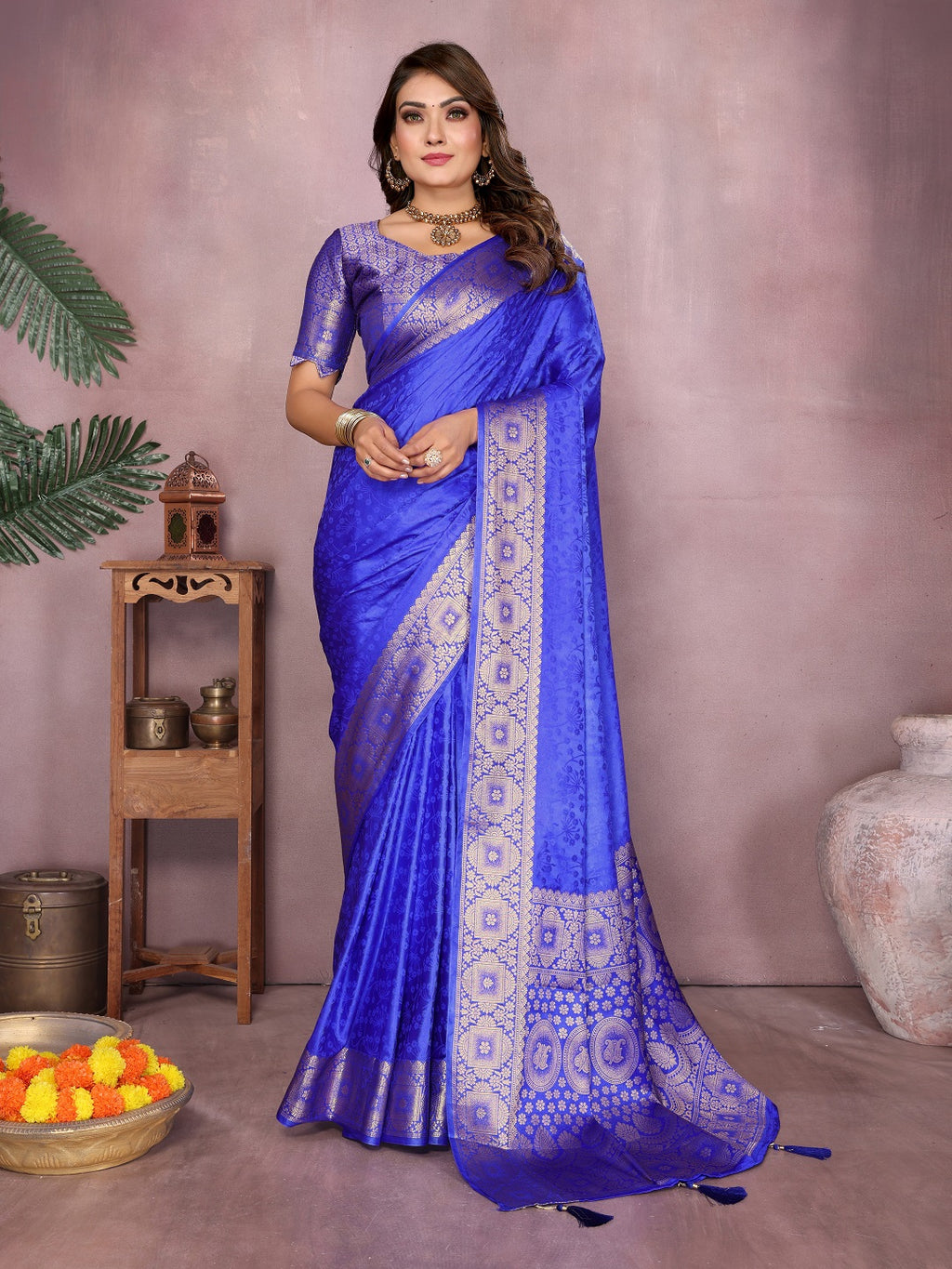 Gala Pallu Hand Dyed Satin Silk Saree
