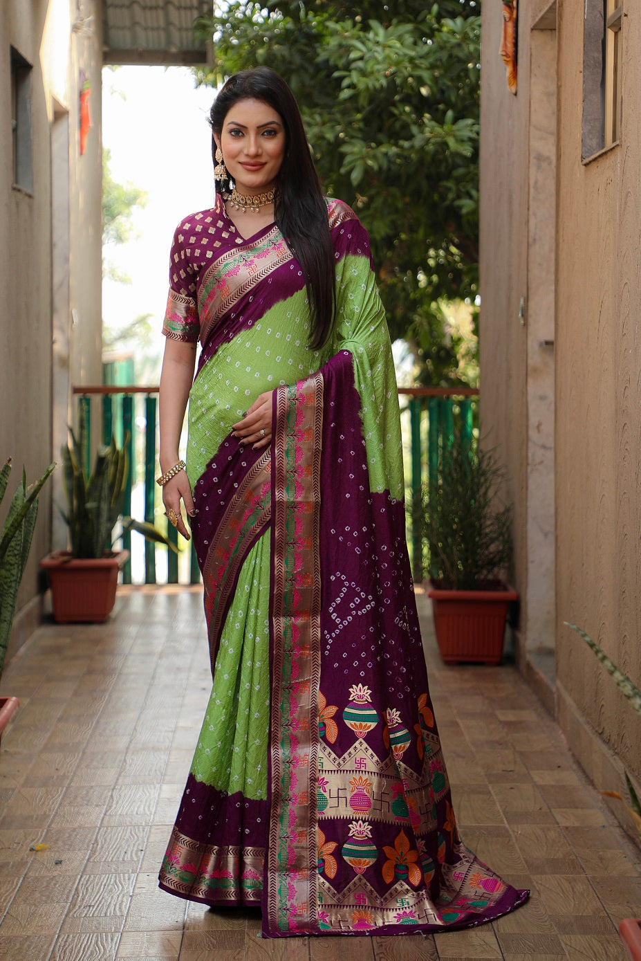 Pure Bandhej Silk Paithani Saree with Minakari Border