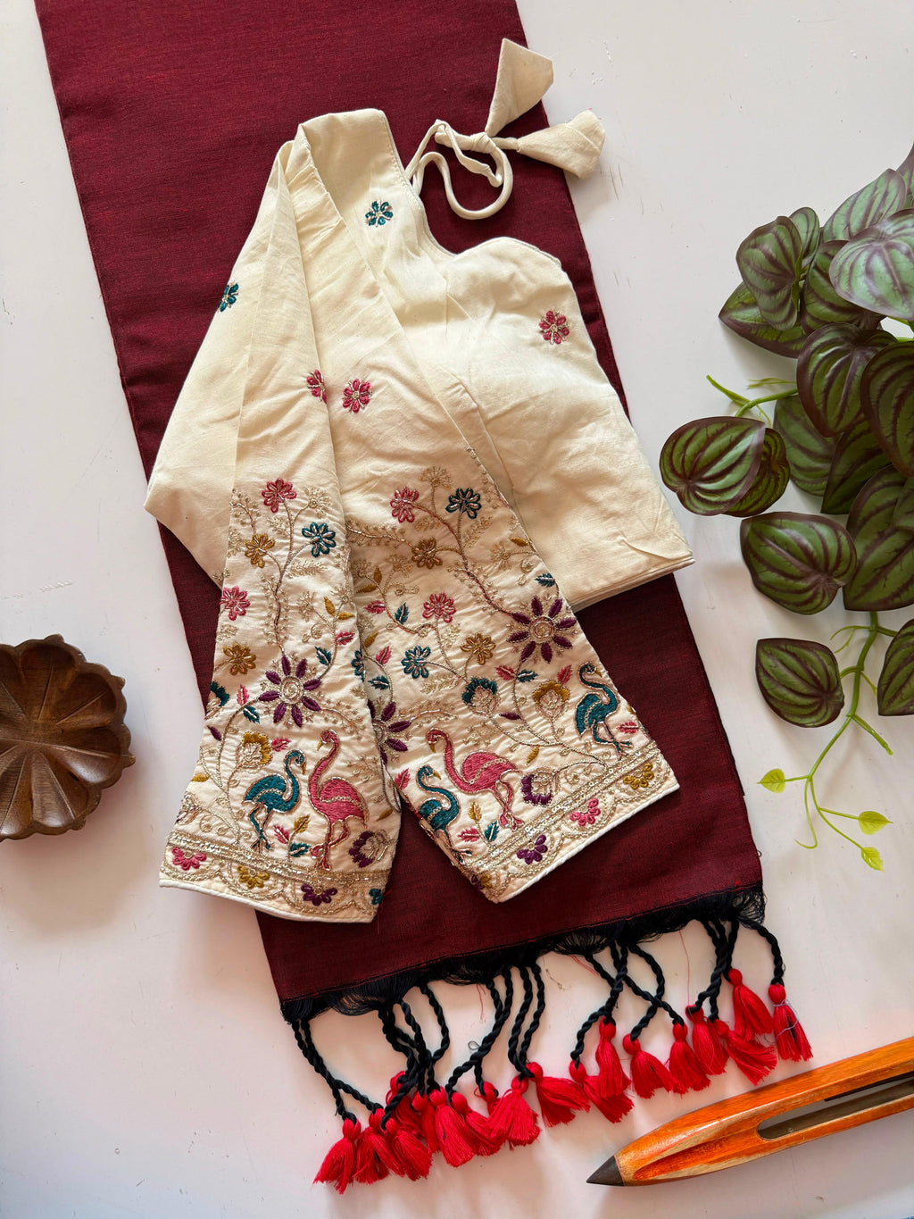 Classic Cotton Weave Saree With Stitched Blouse