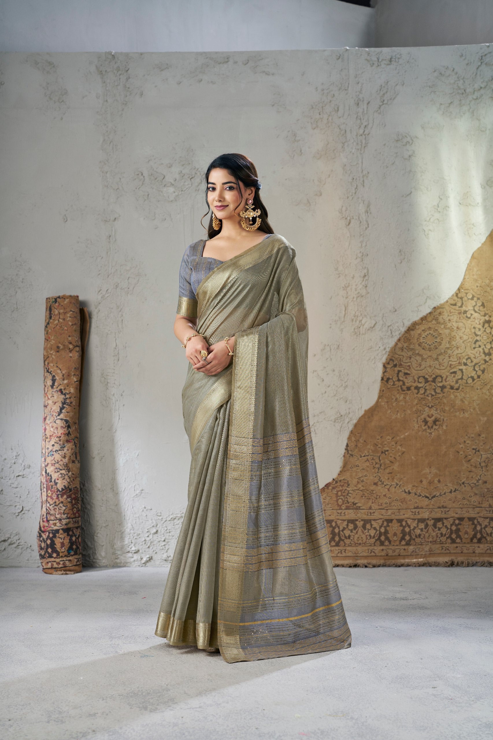 Rich Gold Zari Weaving Soft Linen Cotton Silk Saree