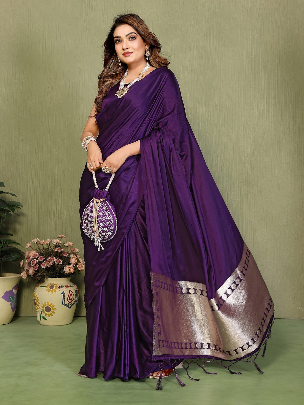 Lagadi Patta Soft Satin Silk Gala Pallu Saree