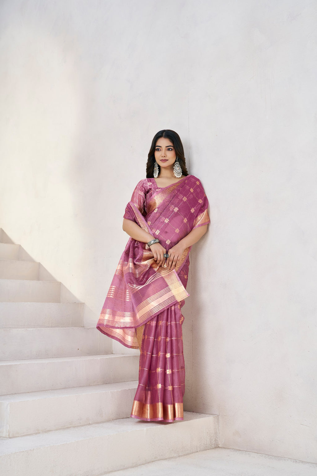 Soft Linen Cotton Silk Saree with Gold Zari Weaving