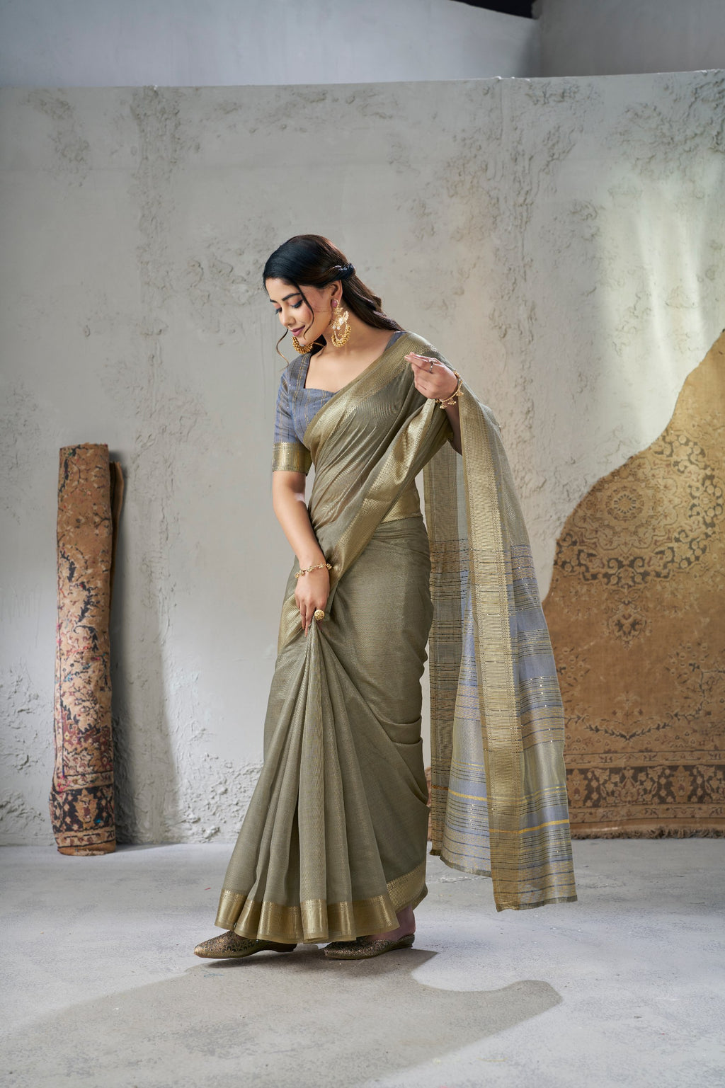 Rich Gold Zari Weaving Soft Linen Cotton Silk Saree