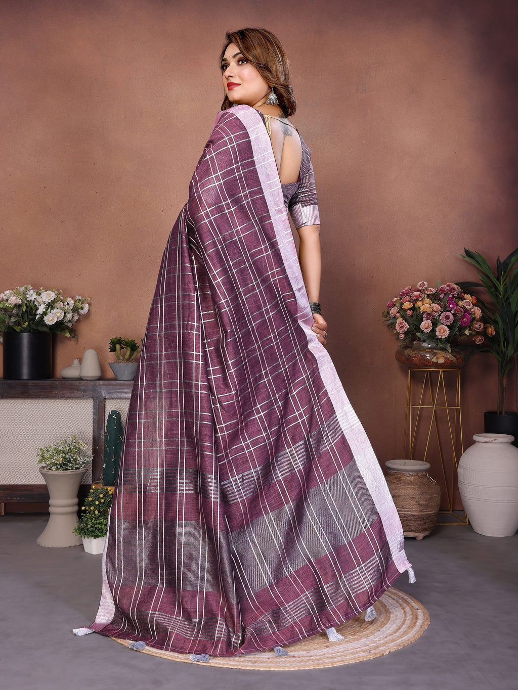 Linen Chex Weaving Saree with Jari Pallu