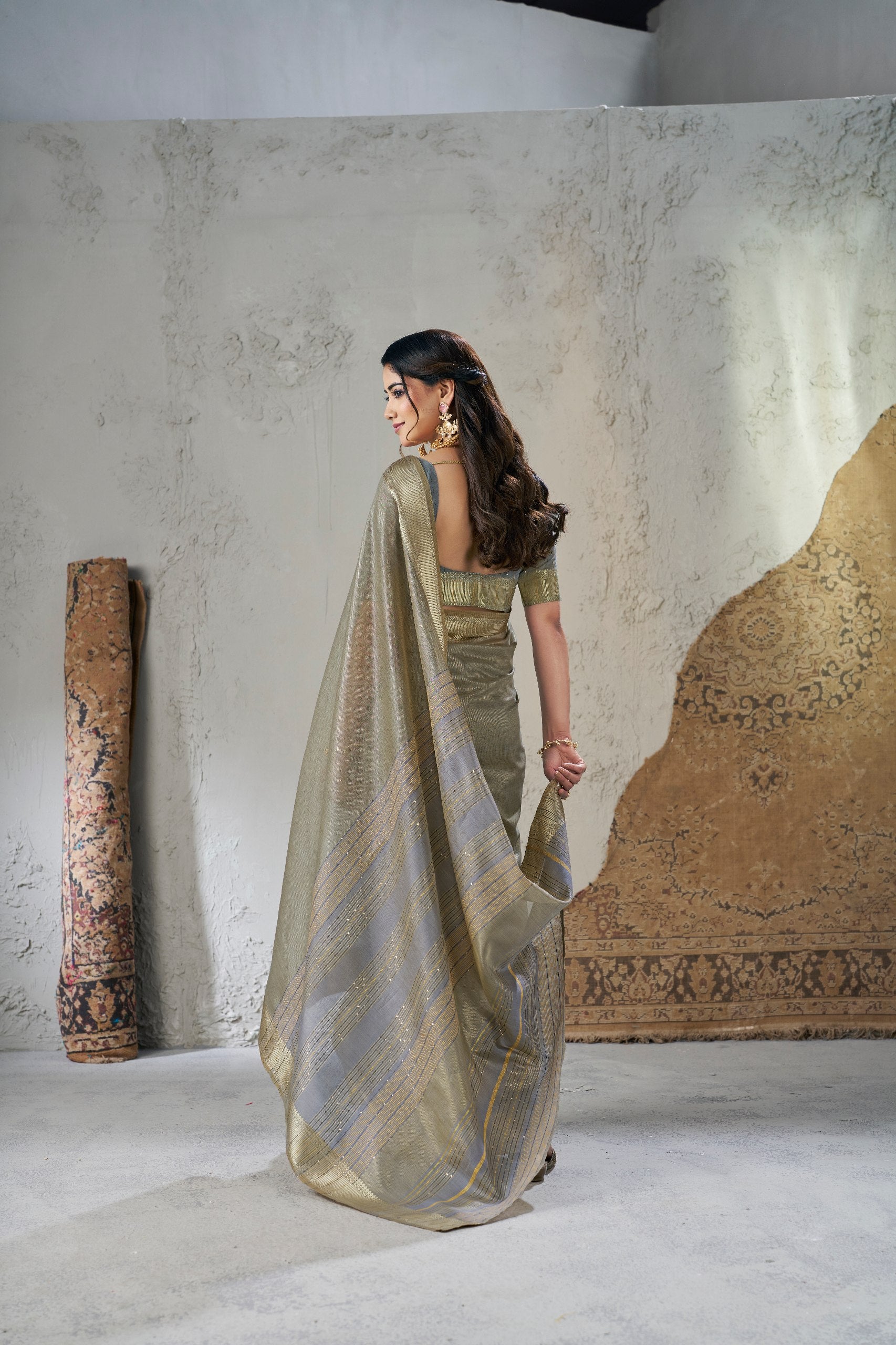 Rich Gold Zari Weaving Soft Linen Cotton Silk Saree