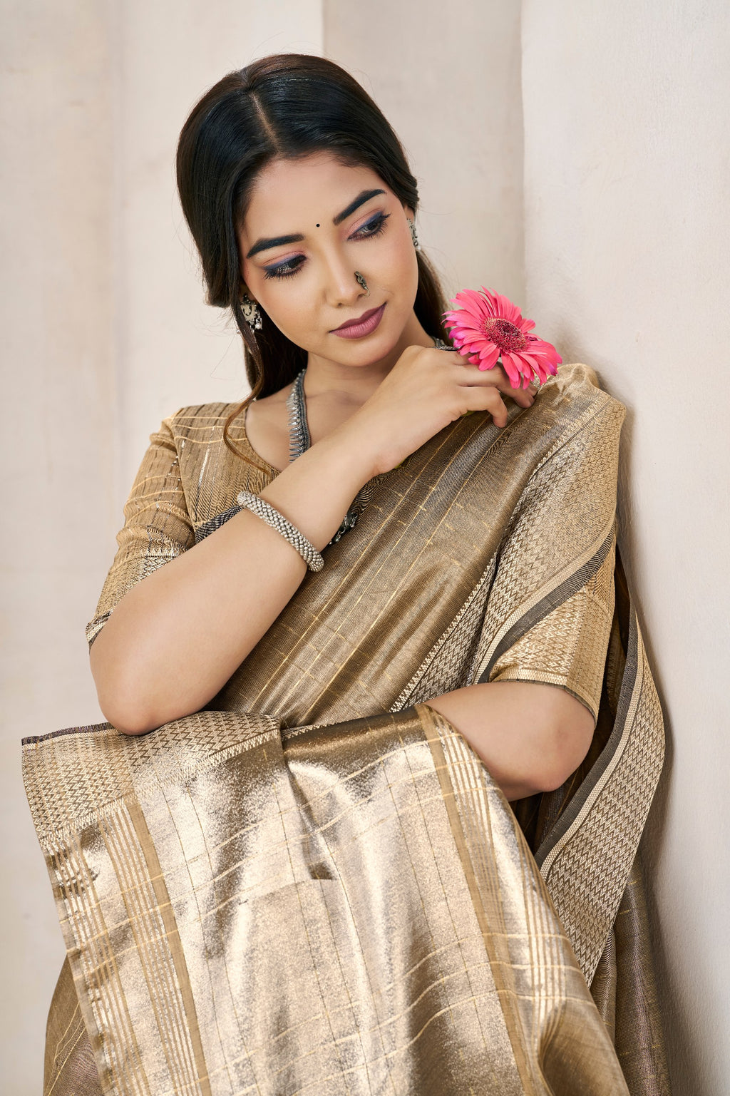 Designer Gold Zari With Soft Linen Cotton Silk Saree