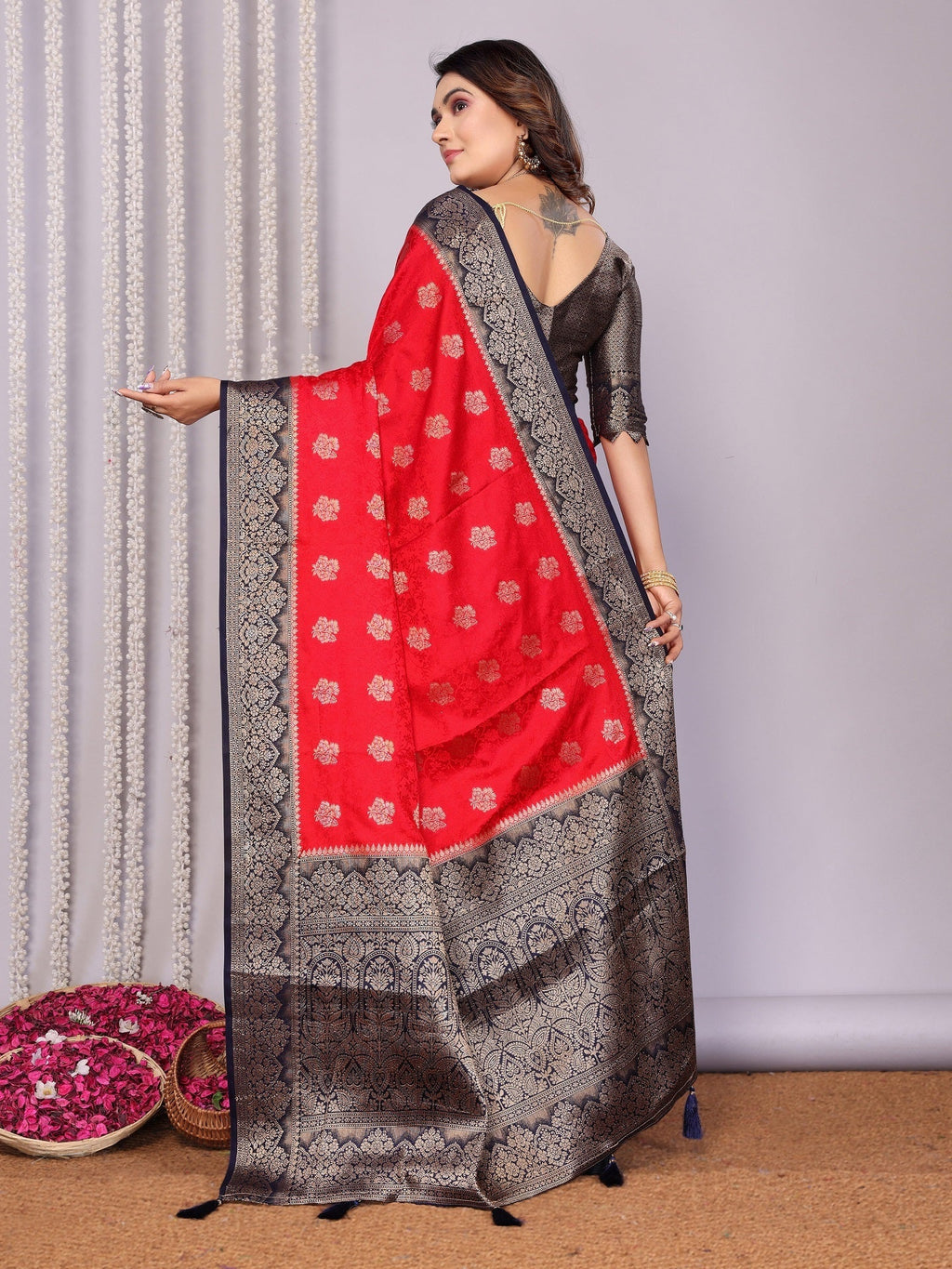 Zari Butta and Contrast Border Satin Silk Saree