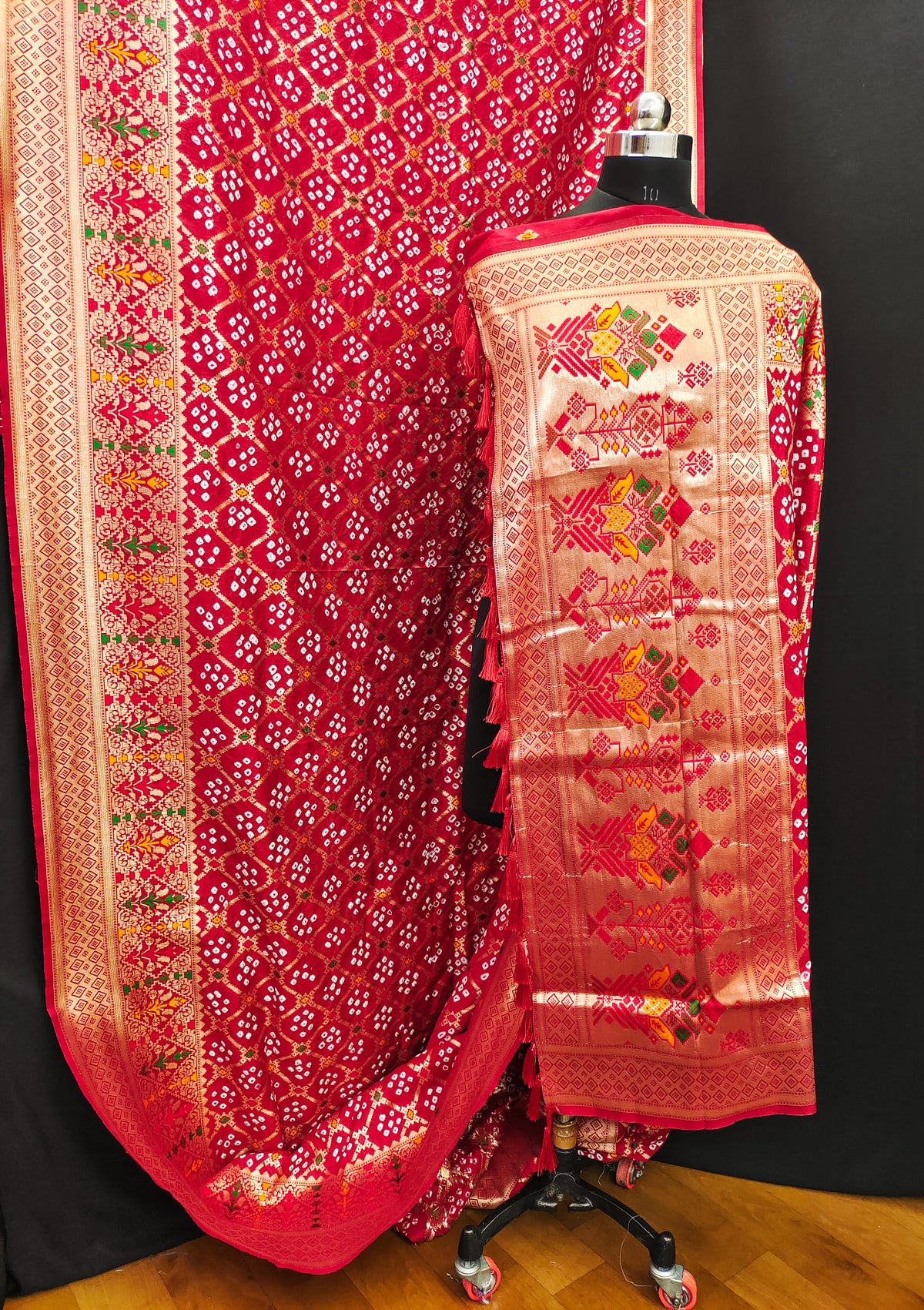 Flattering Bandhej Red Color Silk Saree