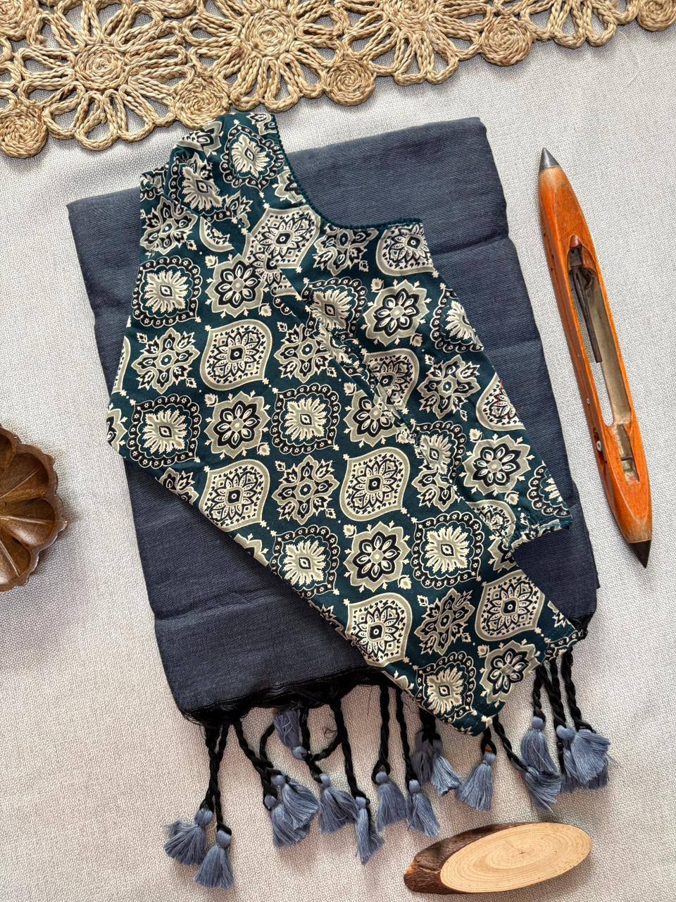 Elegant Khadi Cotton Saree with Stretchable Ajrak Print Blouse