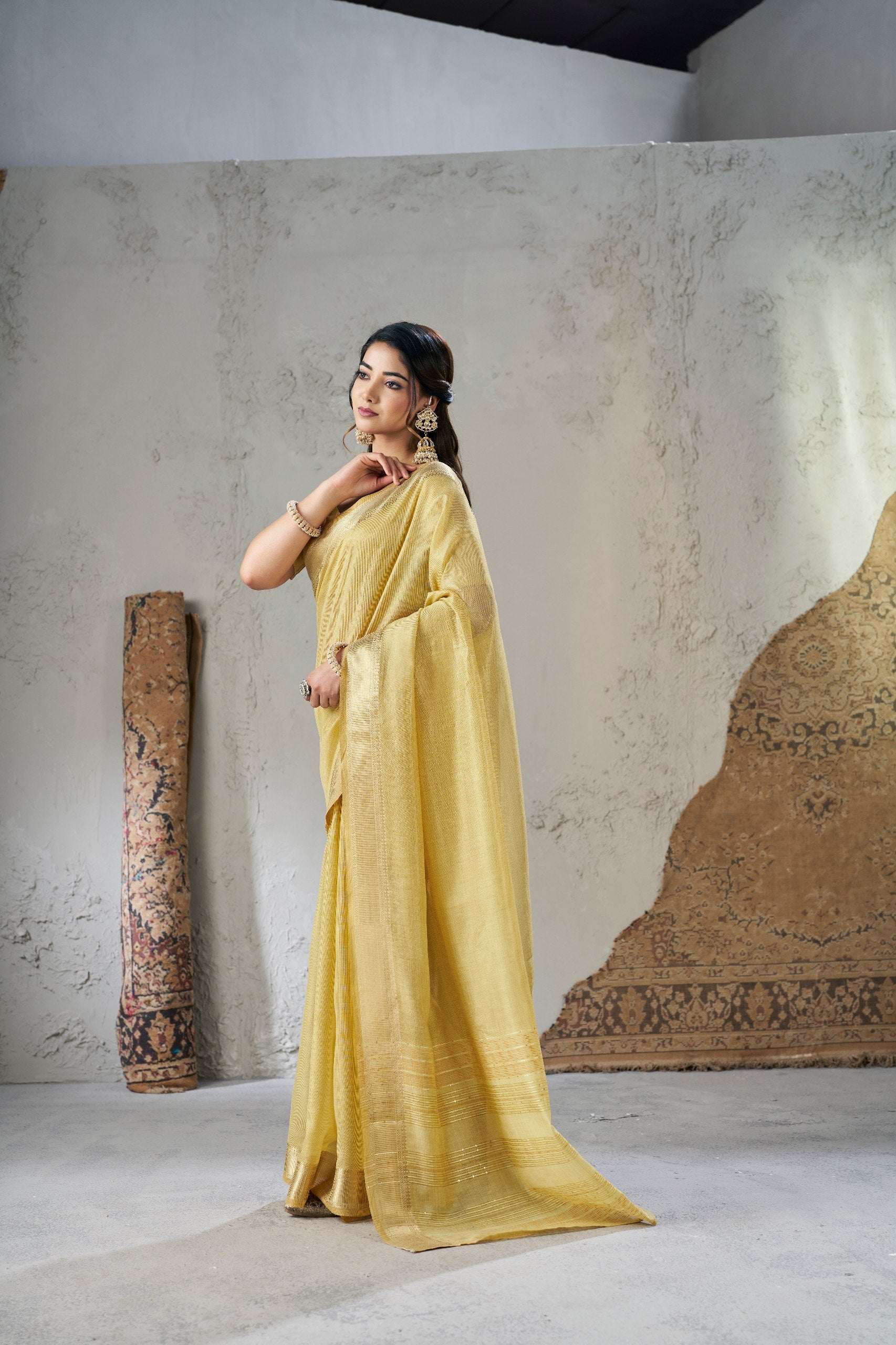 Rich Gold Zari Weaving Soft Linen Cotton Silk Saree