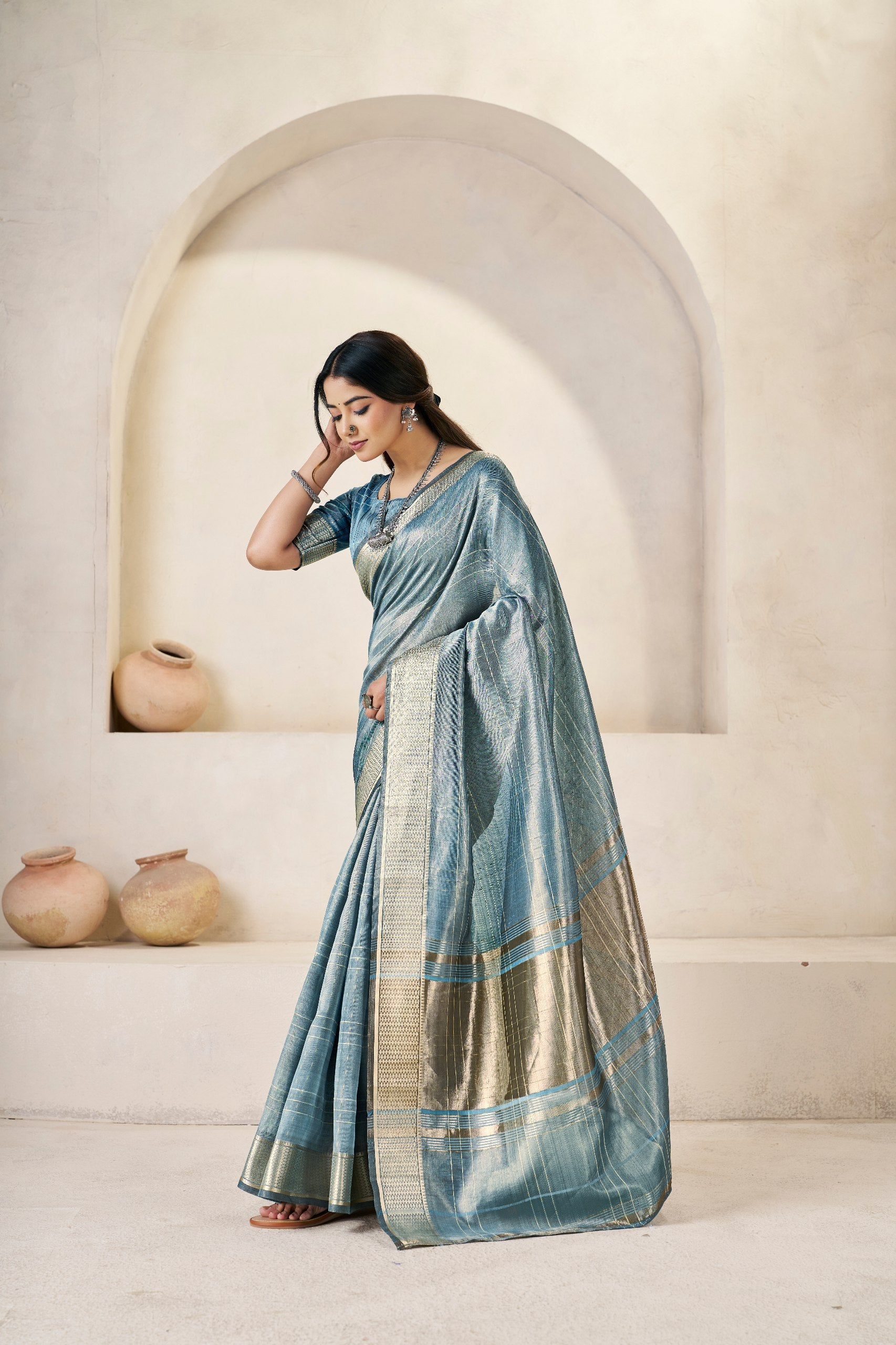 Designer Gold Zari With Soft Linen Cotton Silk Saree