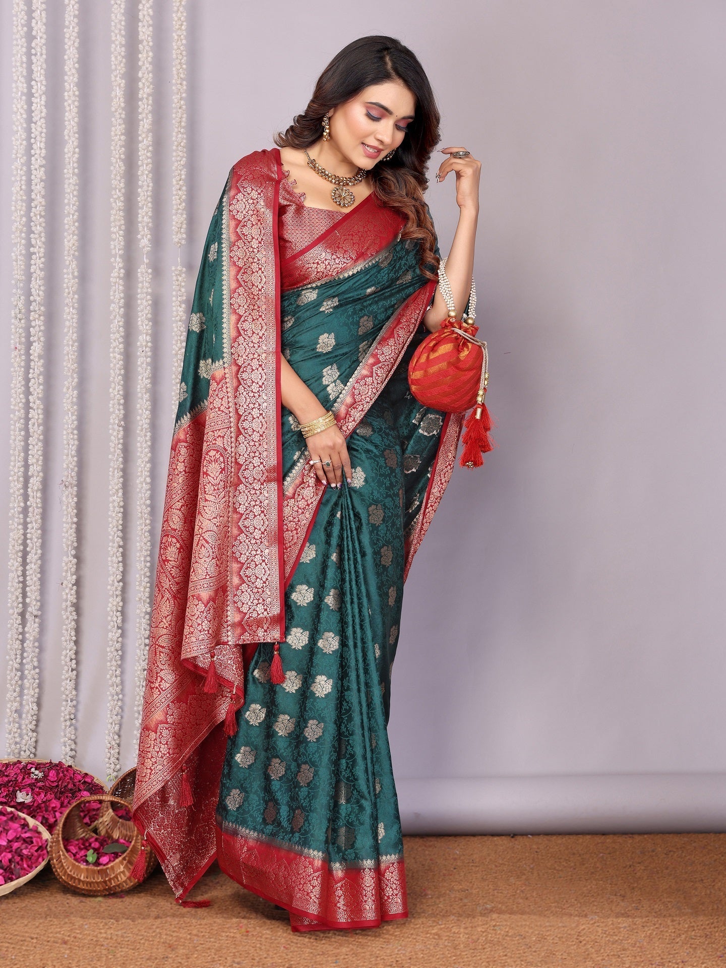 Zari Butta and Contrast Border Satin Silk Saree