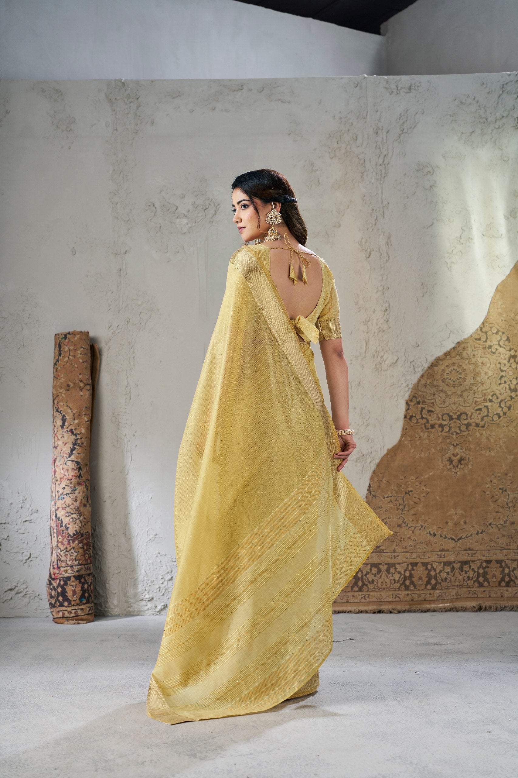 Rich Gold Zari Weaving Soft Linen Cotton Silk Saree