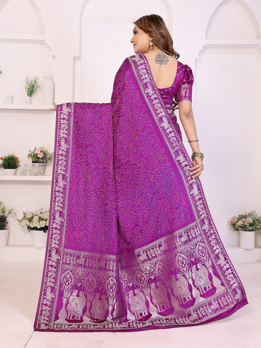 Kanchi Zari Border with Bandhej Print Saree