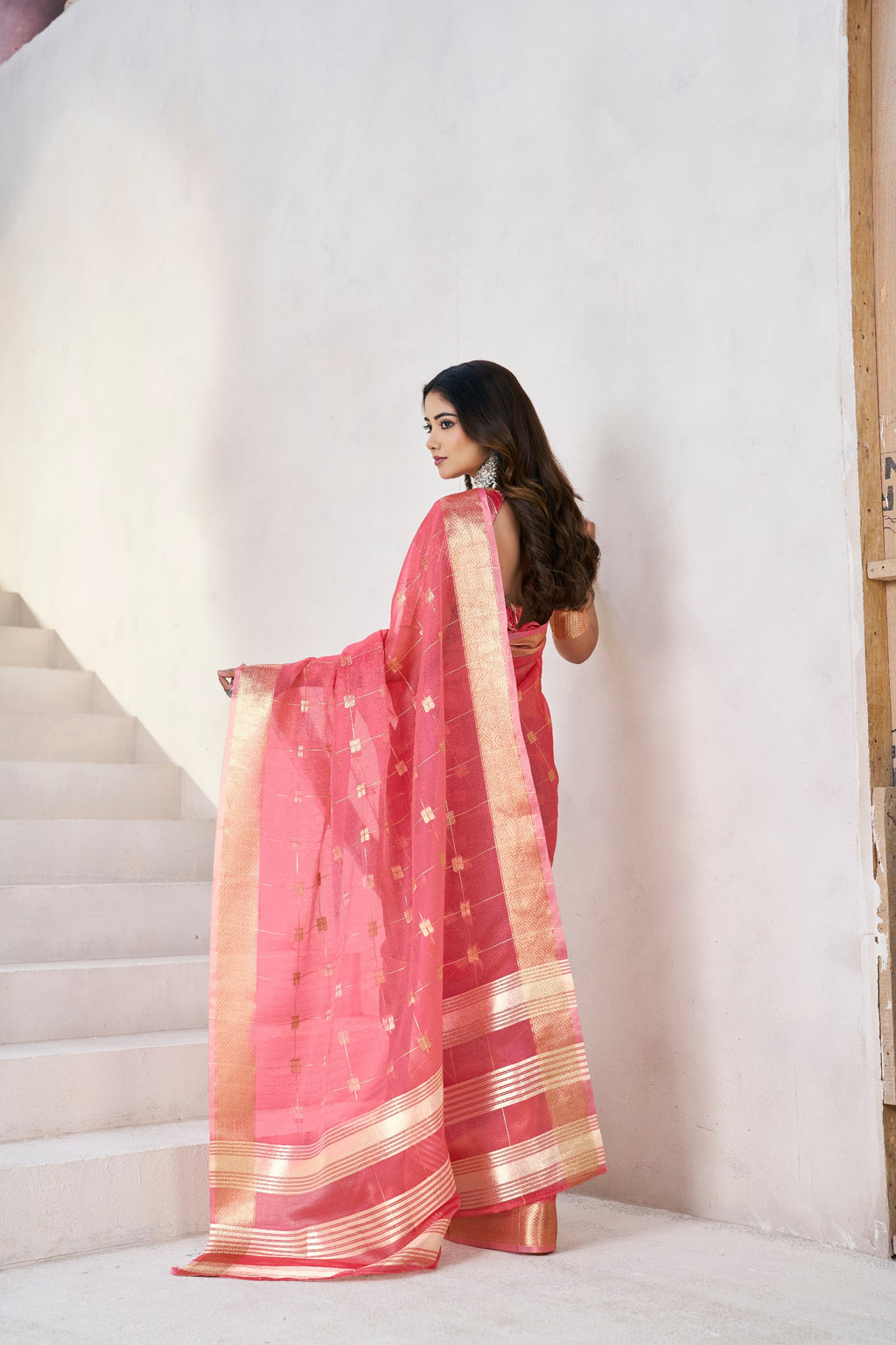 Soft Linen Cotton Silk Saree with Gold Zari Weaving