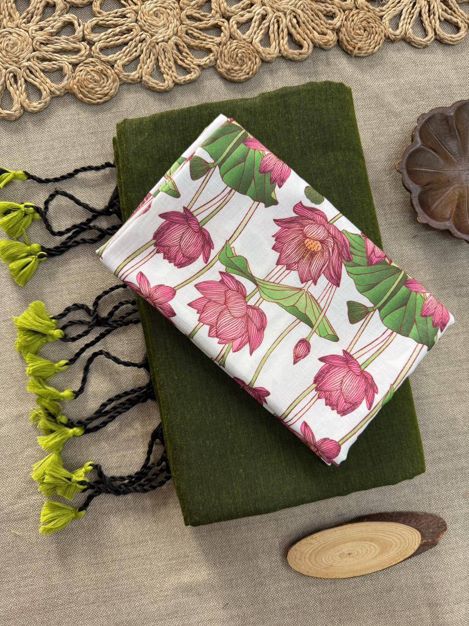 Elegant Khadi Cotton Saree with Magic Cotton Blouse