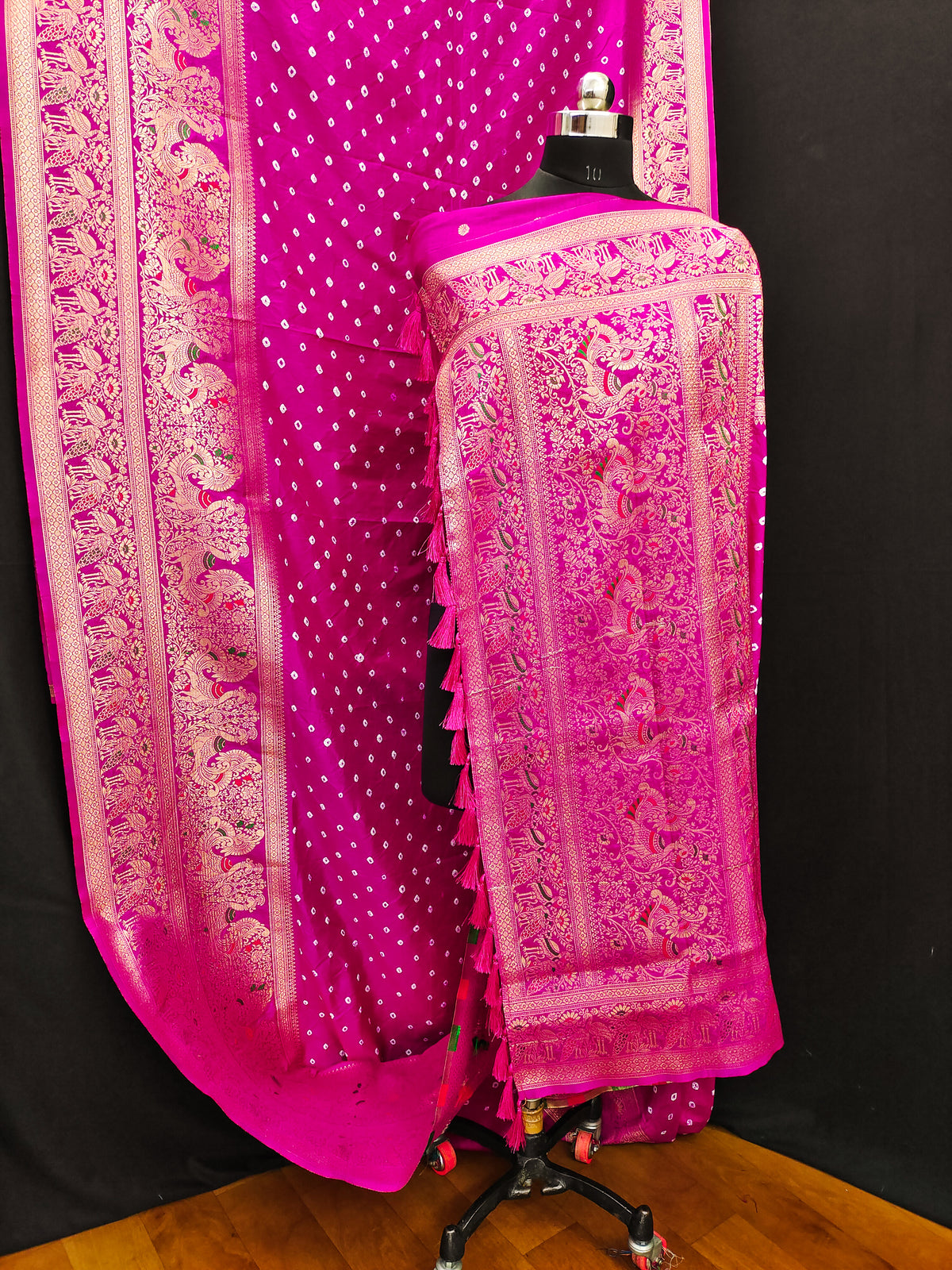 Unique Bandhej Kanjivaram Pink Color Silk Saree