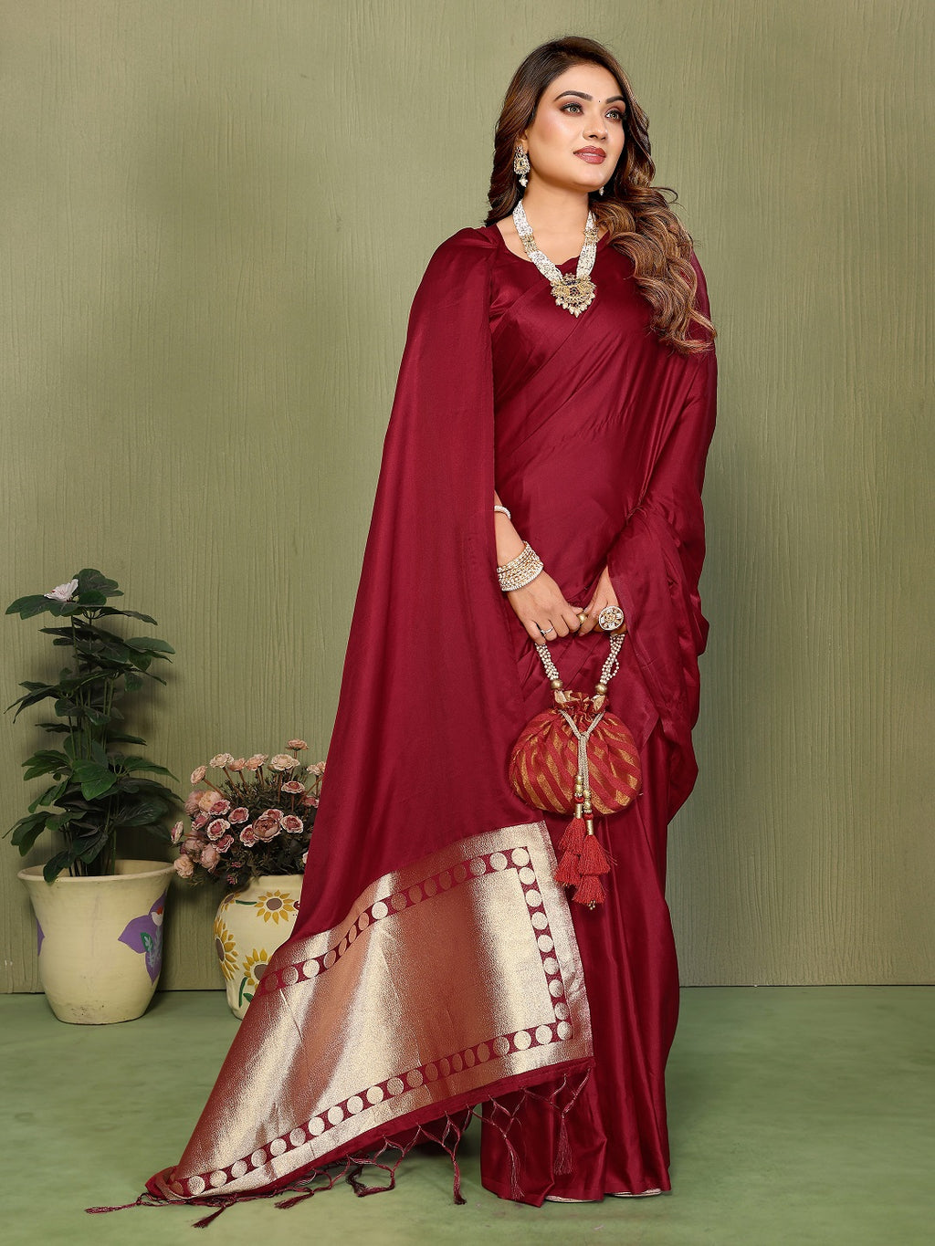 Lagadi Patta Soft Satin Silk Gala Pallu Saree